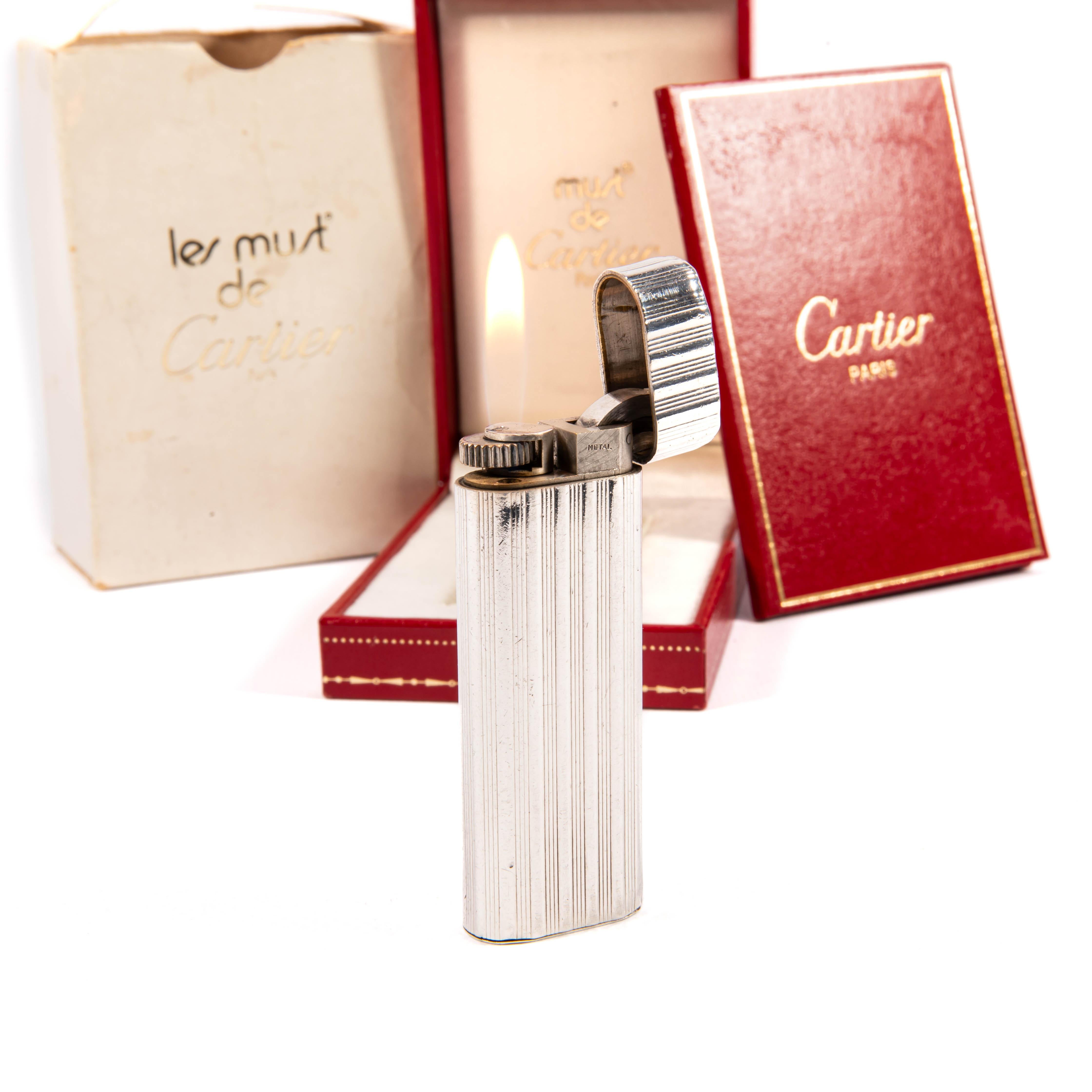 Vintage Heavy Solid 925 Silver sleeved Cartier Les must Lighter Complete in box 4
