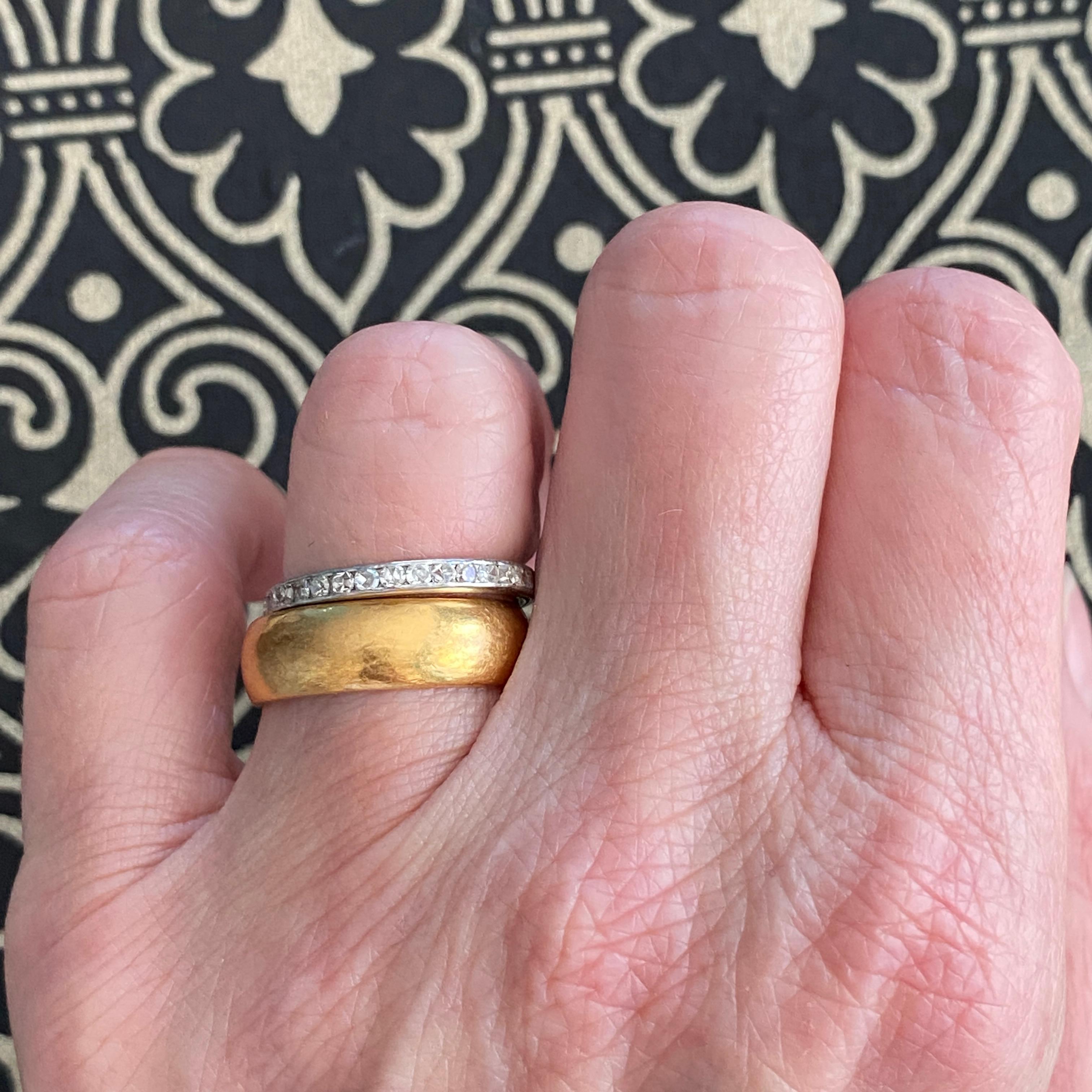 Vintage Heavy Wide 22K Gold Wedding Band Ring 3