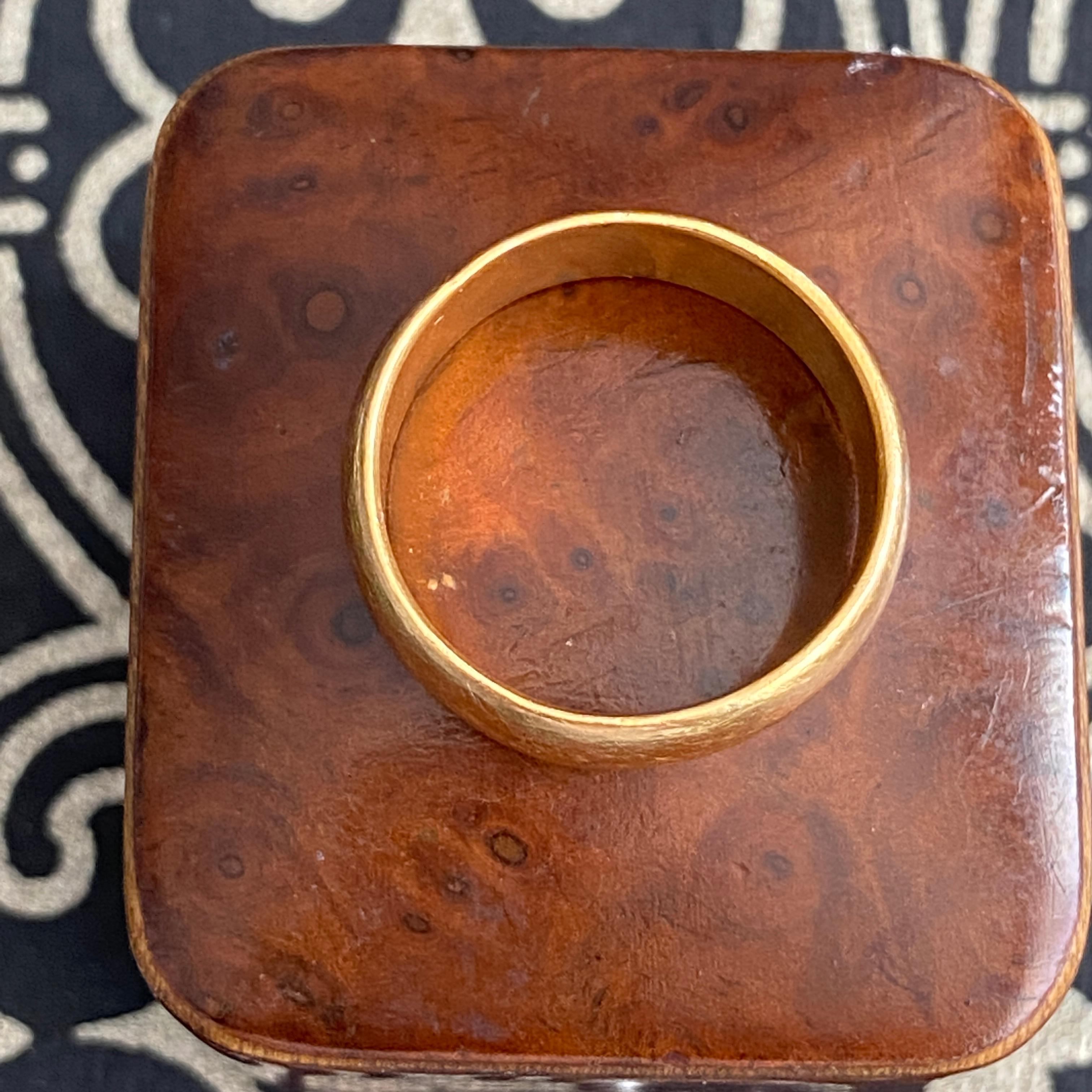 Vintage Heavy Wide 22K Gold Wedding Band Ring For Sale 9