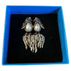 Vintage Heidi Daus Designer Signed Swarovski Crystal Faux Pair Birds Brooch Pin