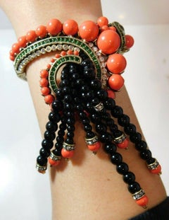 Vintage Heidi Daus Signed Designer Coral Black Beads and Crystal Bangle Bracelet