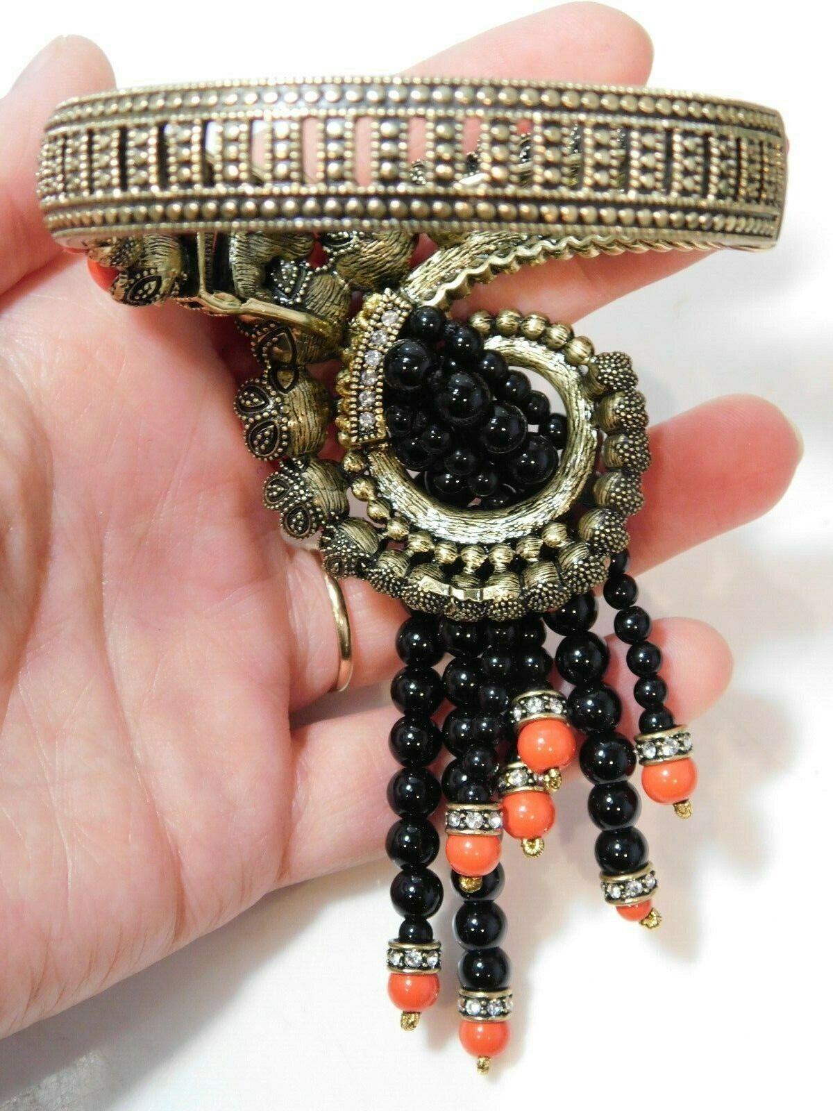 Round Cut Vintage Heidi Daus Signed Designer Coral Black Beads and Crystal Bangle Bracelet For Sale