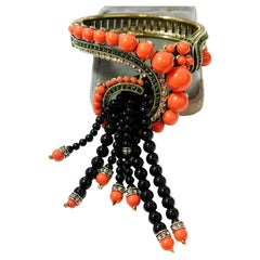 Retro Heidi Daus Signed Designer Coral Black Beads and Crystal Bangle Bracelet