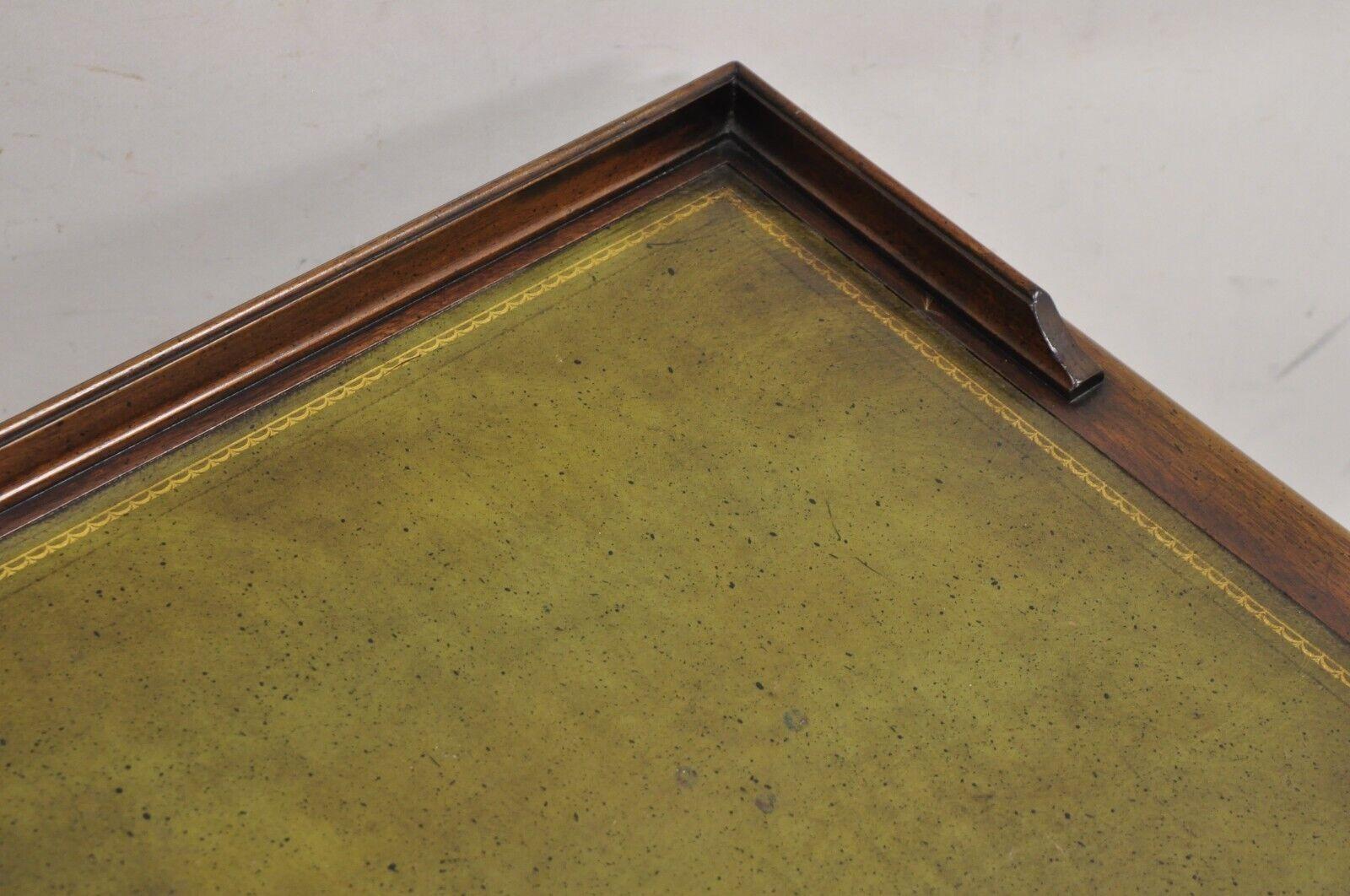 Vintage Hekman Edwardian Style Small Green Leather Top Mahogany Writing Desk 4