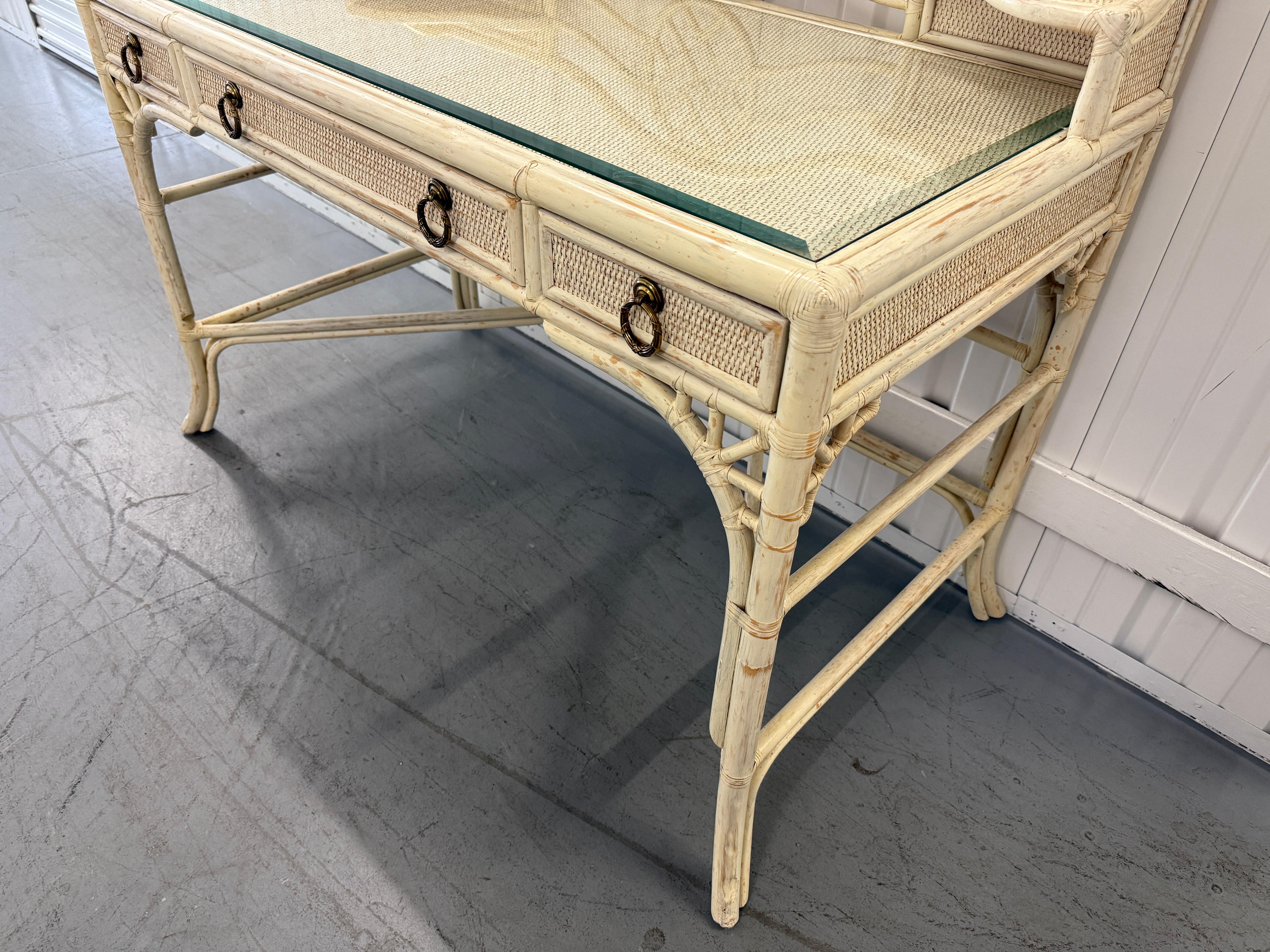 Vintage Hekman White Rattan Desk with Glass Top In Good Condition For Sale In Sarasota, FL