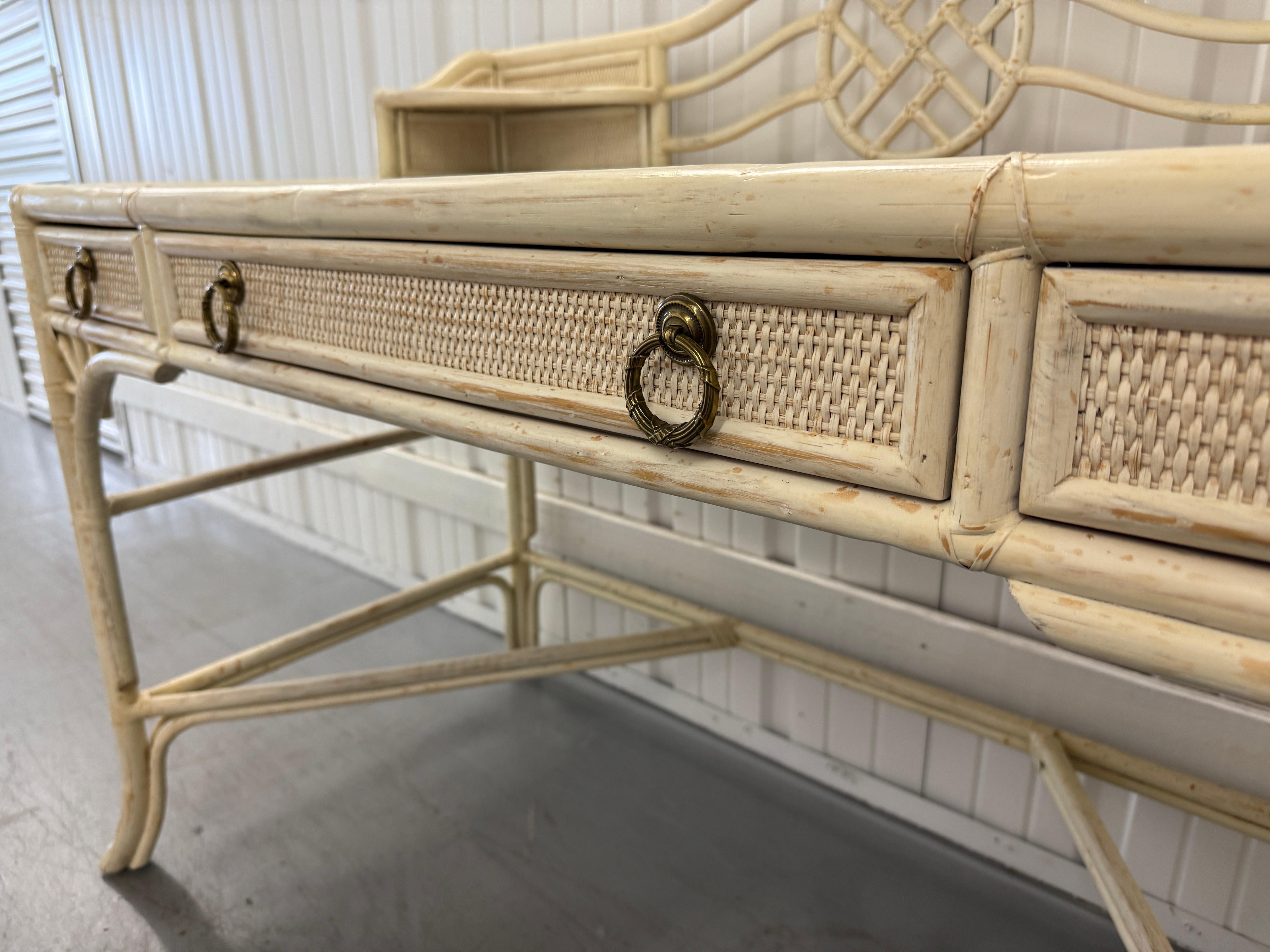 20th Century Vintage Hekman White Rattan Desk with Glass Top For Sale