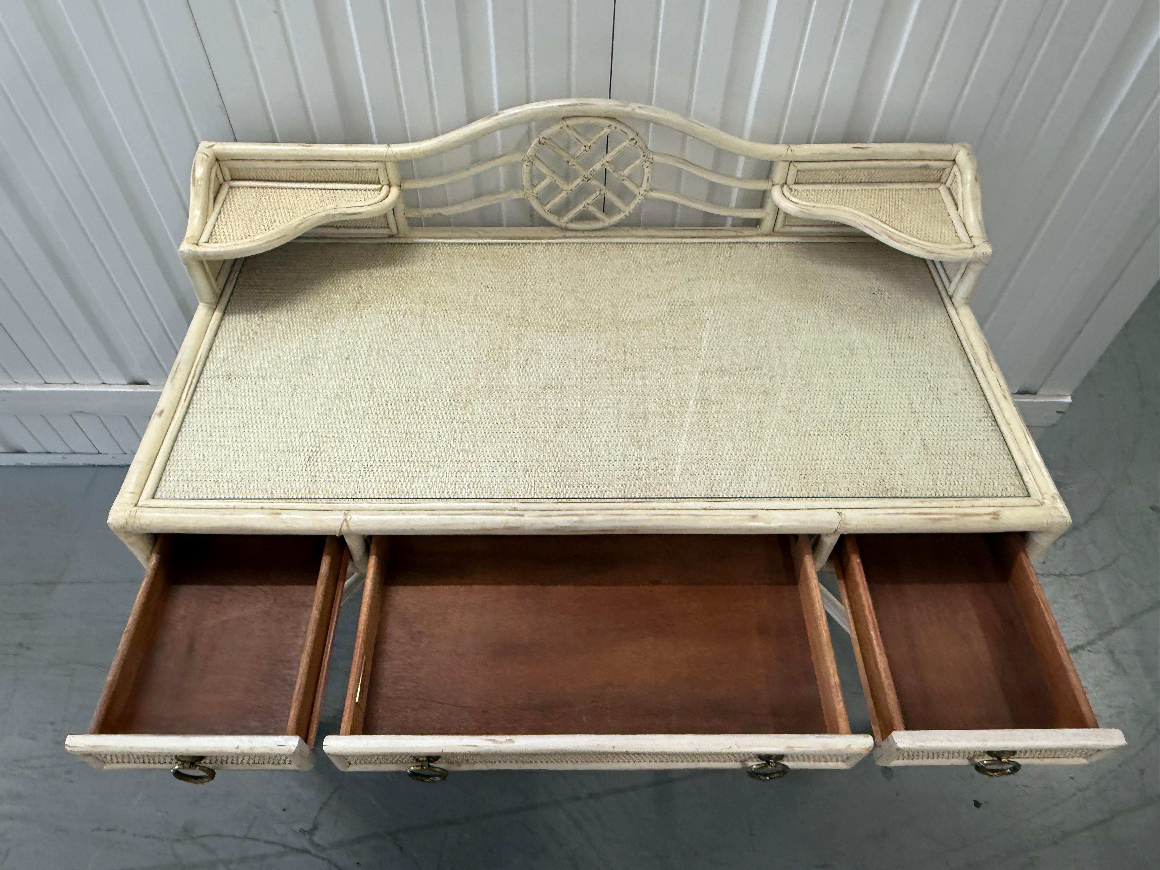 Vintage Hekman White Rattan Desk with Glass Top For Sale 2