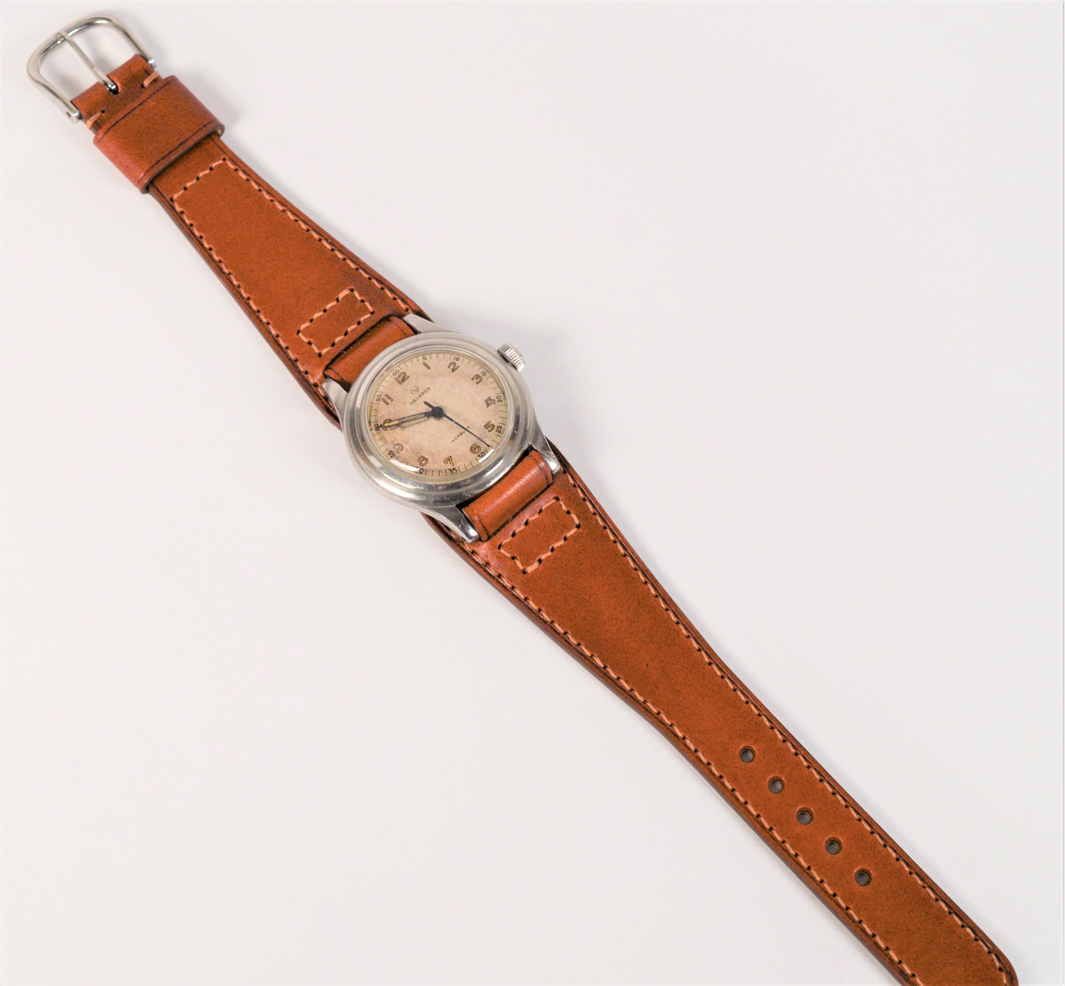 Helbros, montre-bracelet vintage de style militaire pour hommes  Bon état - En vente à Mount Kisco, NY