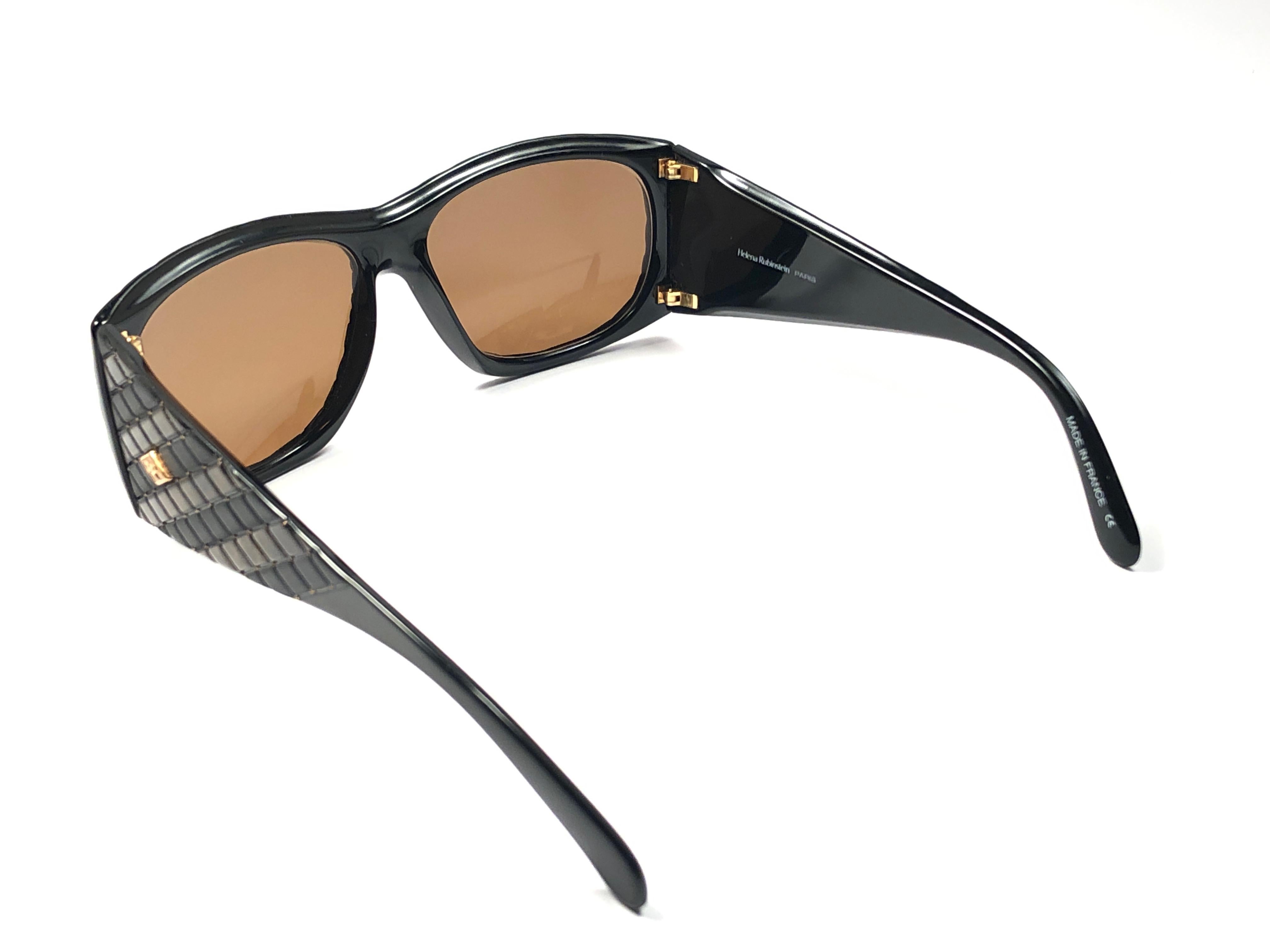 Lunettes de soleil vintage Helena Rubinstein Noir Brown Quilted France en vente 3