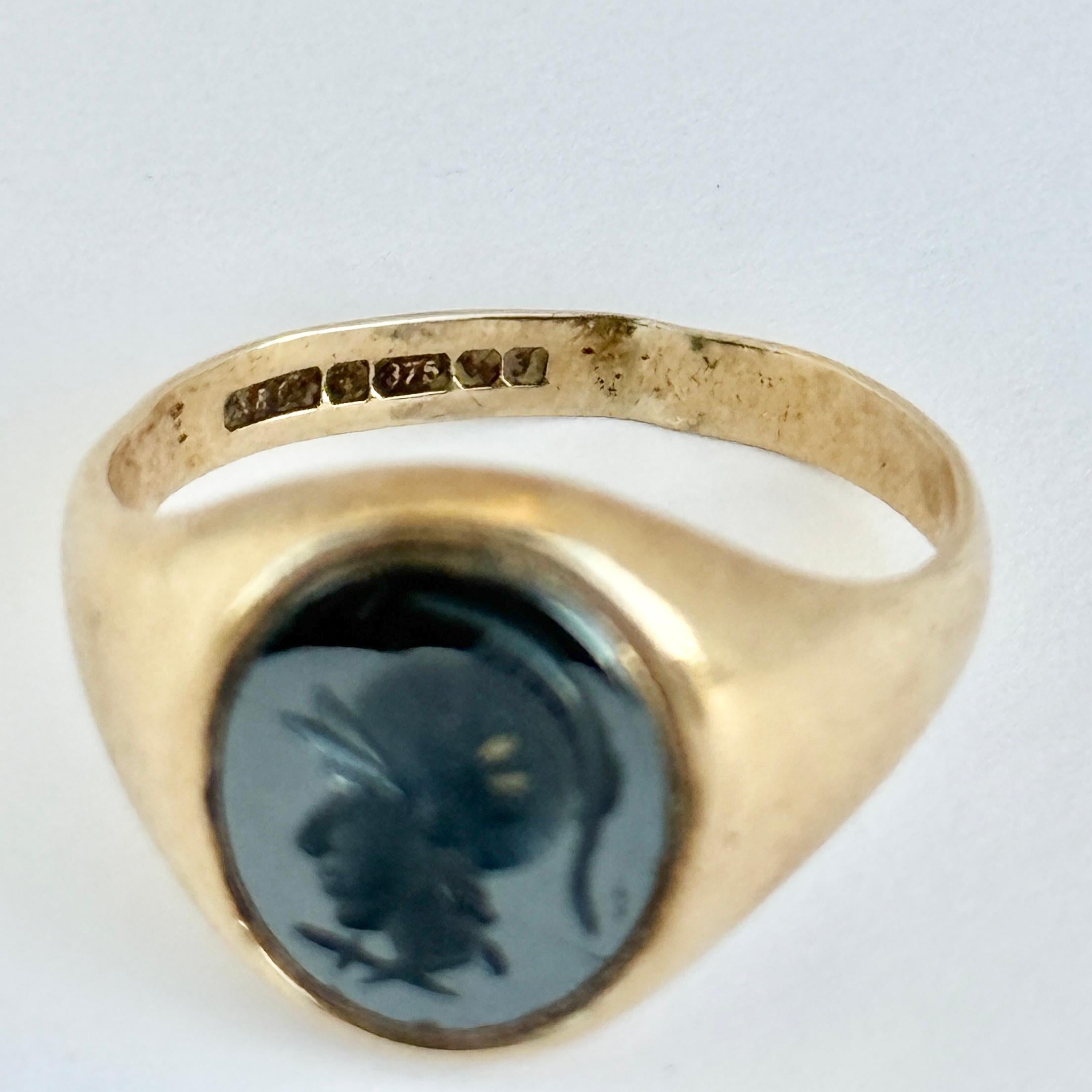 Ematite d'epoca in oro a 9 carati in vendita 1