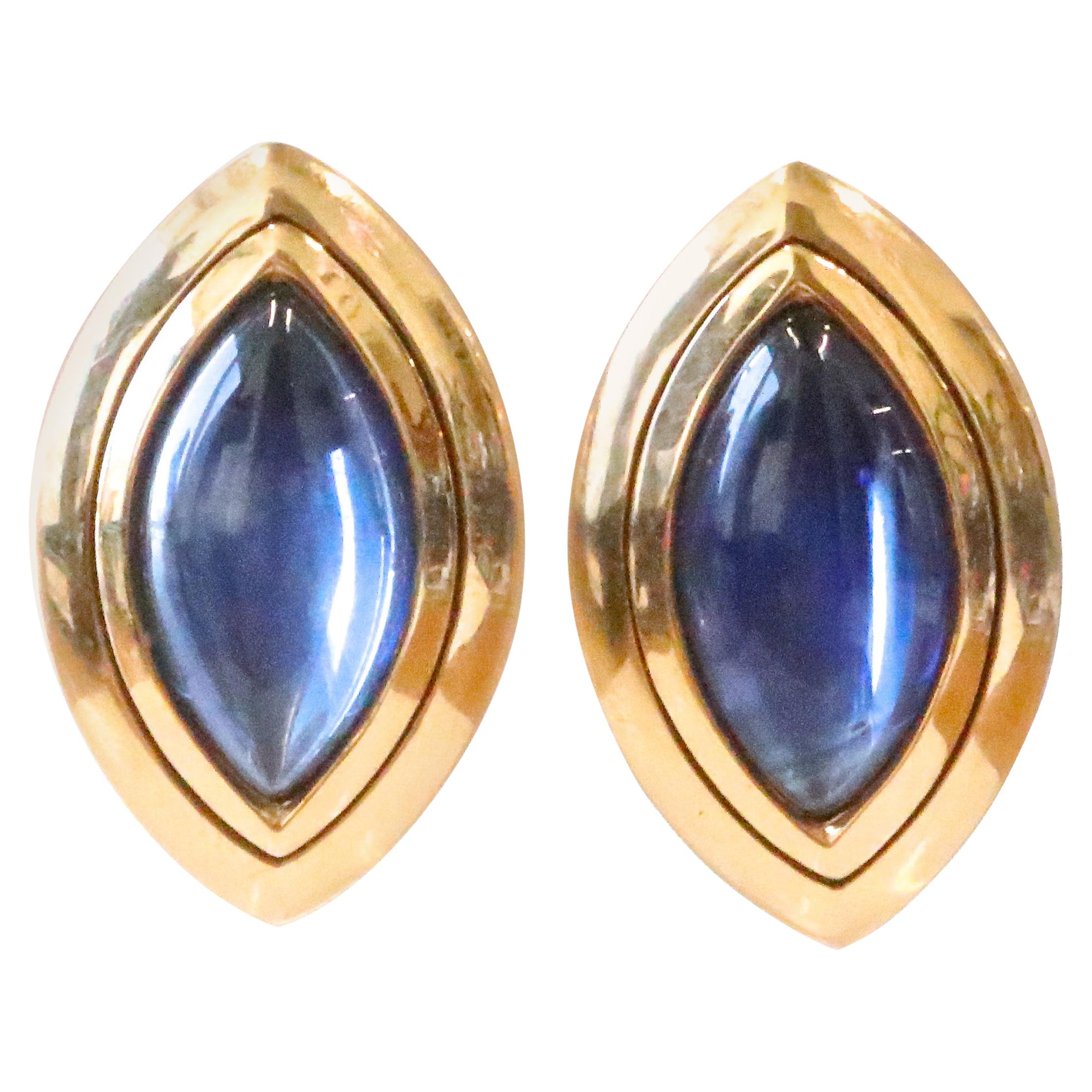 Vintage Hemmerle Sapphire 18 Karat Gold Earrings