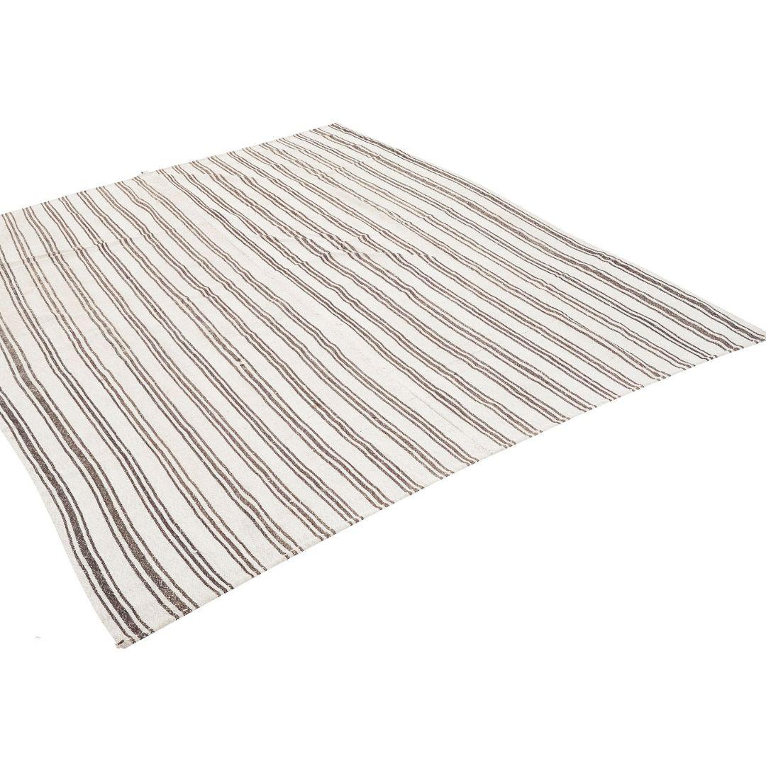 Kilim Hemp vintage a righe naturali, fatto a mano in Turchia In condizioni buone in vendita a Amsterdam, NL