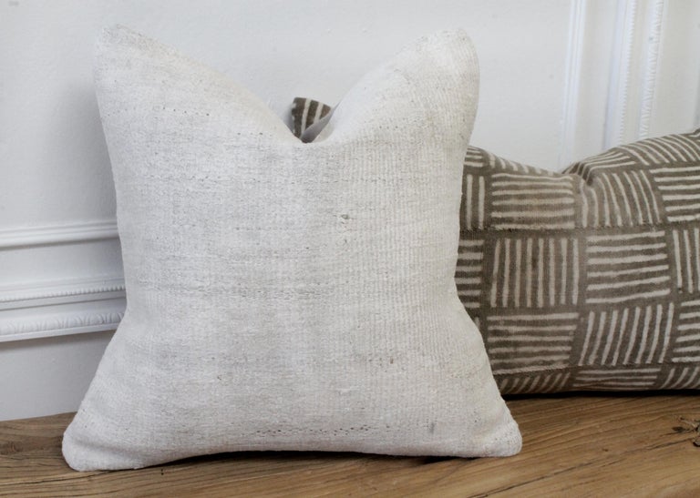 Vintage Hemp Pillow with Textured Pattern in Off White For Sale at 1stDibs