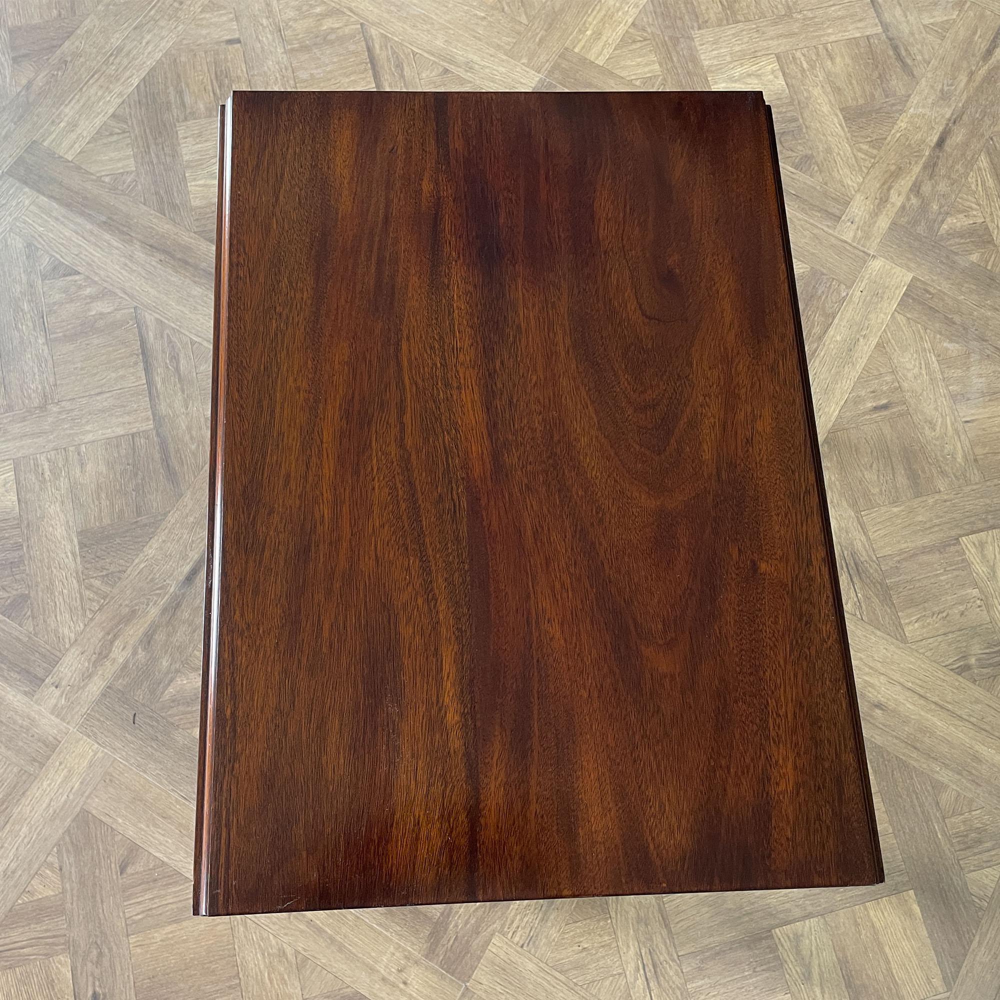 Henkel Harris Vintage-Tisch zum Ausklappen im Zustand „Gut“ im Angebot in Annville, PA