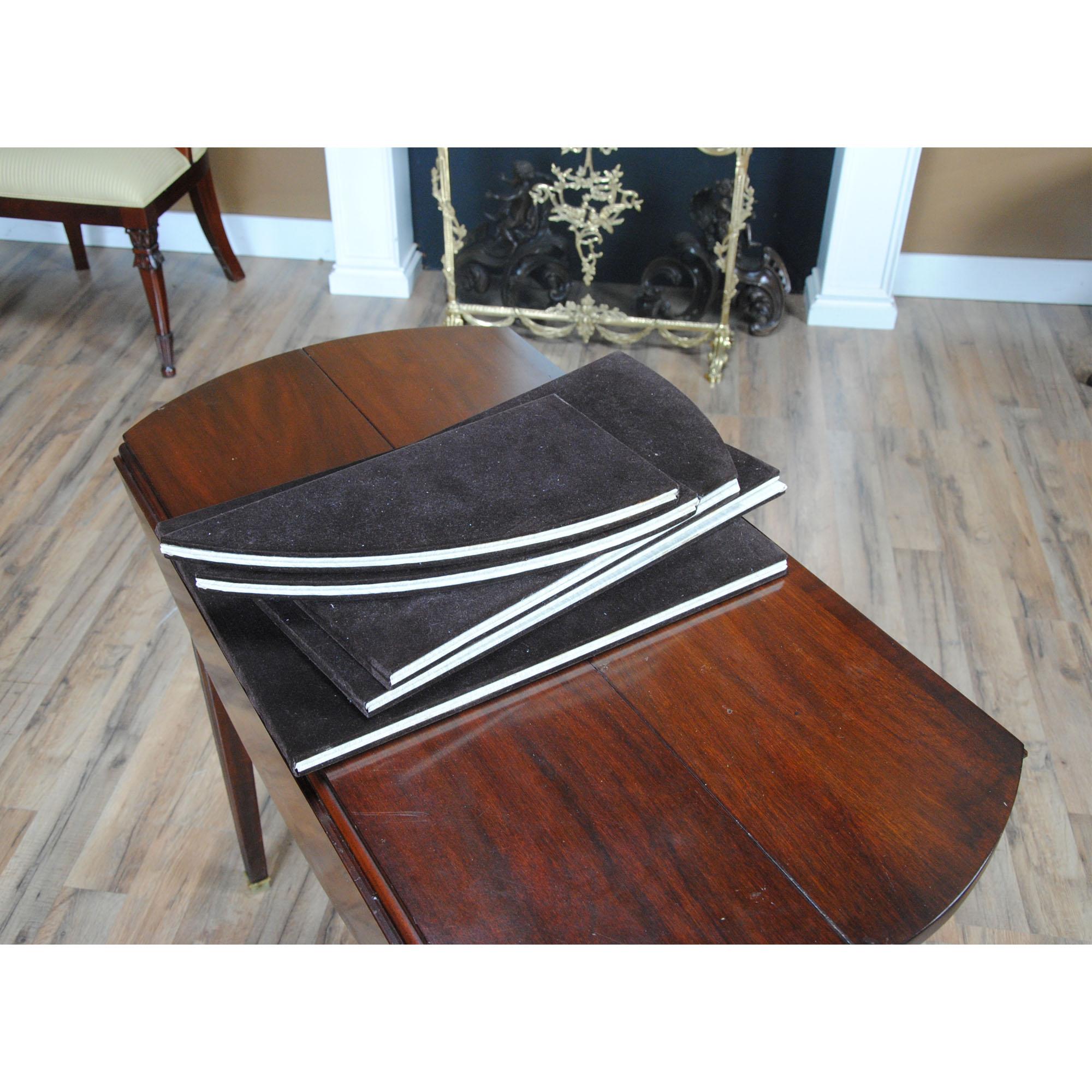 Vintage Henkel Harris Dropside Table with Leaf 7