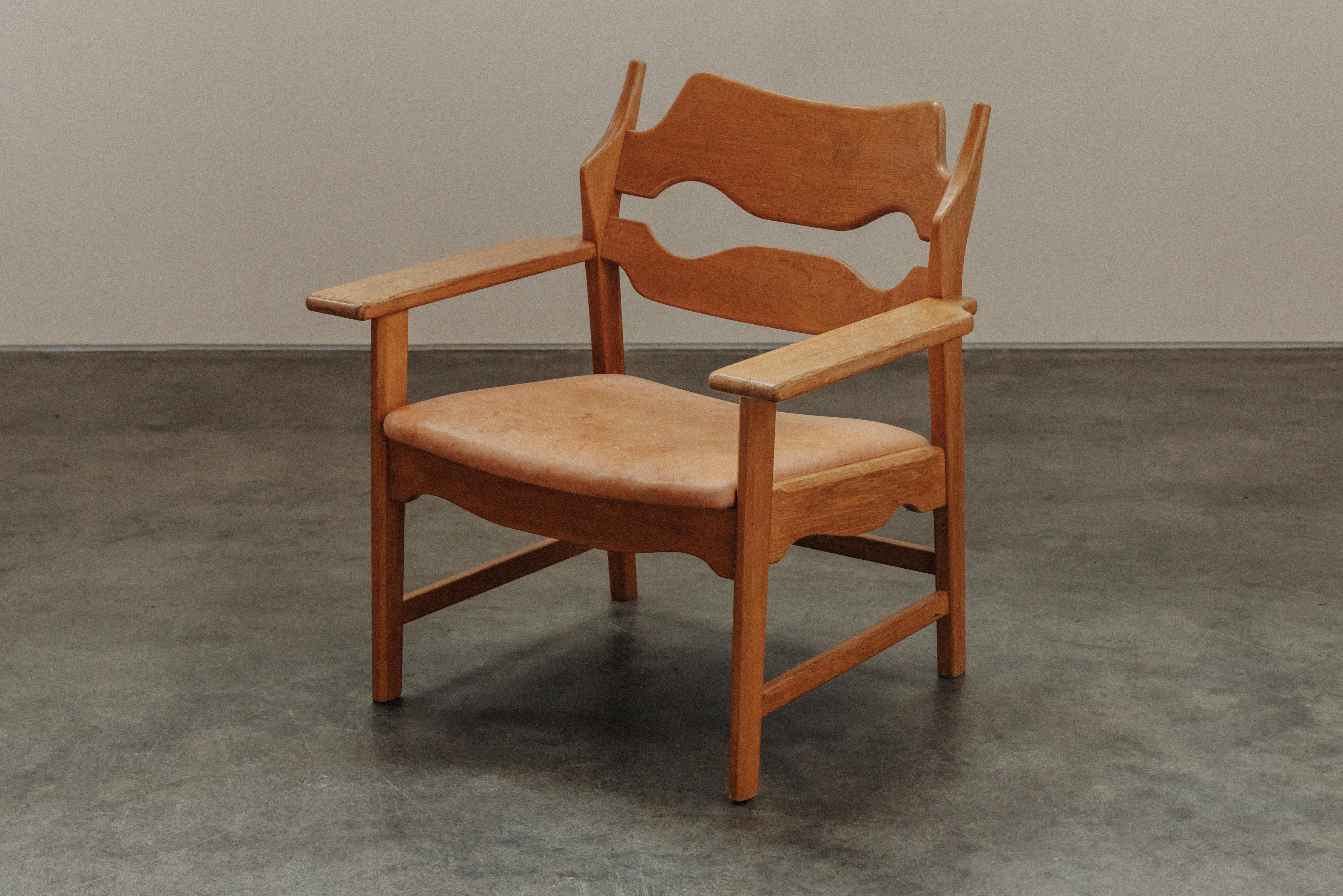 European Vintage Henning Kjaernulf Razor Lounge Chair in Oak From Denmark, Circa 1960s