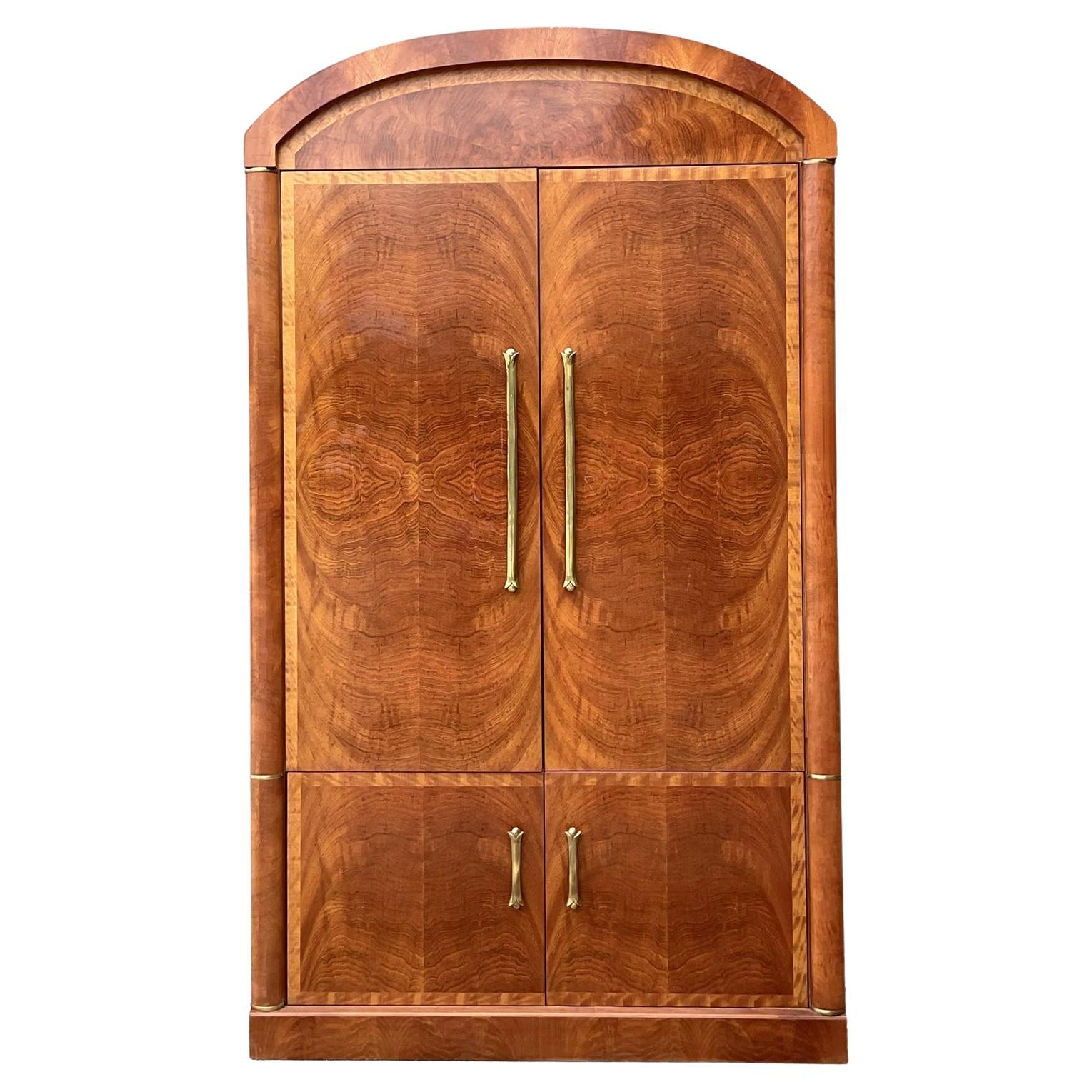 Vintage Henredon Wurzelholz Kleiderschrank