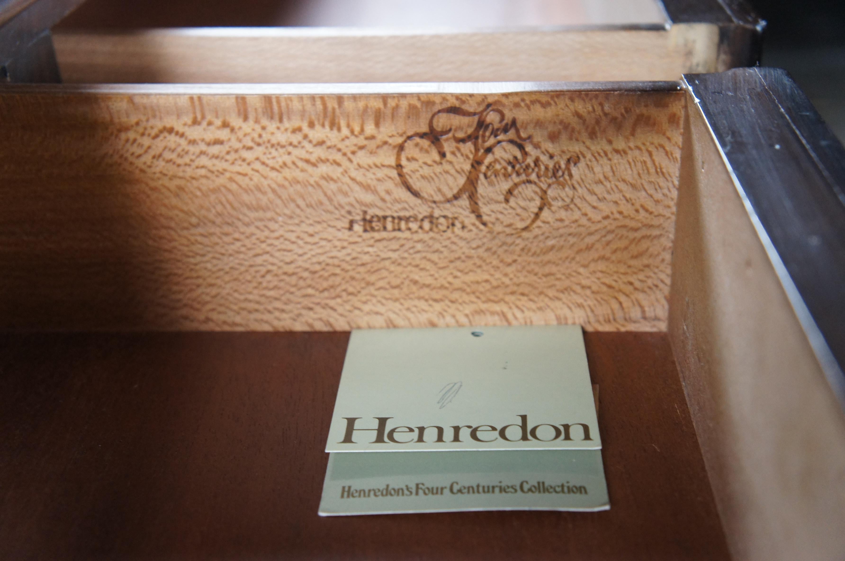 Fine XX secolo Vintage Henredon Quattro Secoli Paese Francese Credenza Buffet Provinciale in Oak in vendita