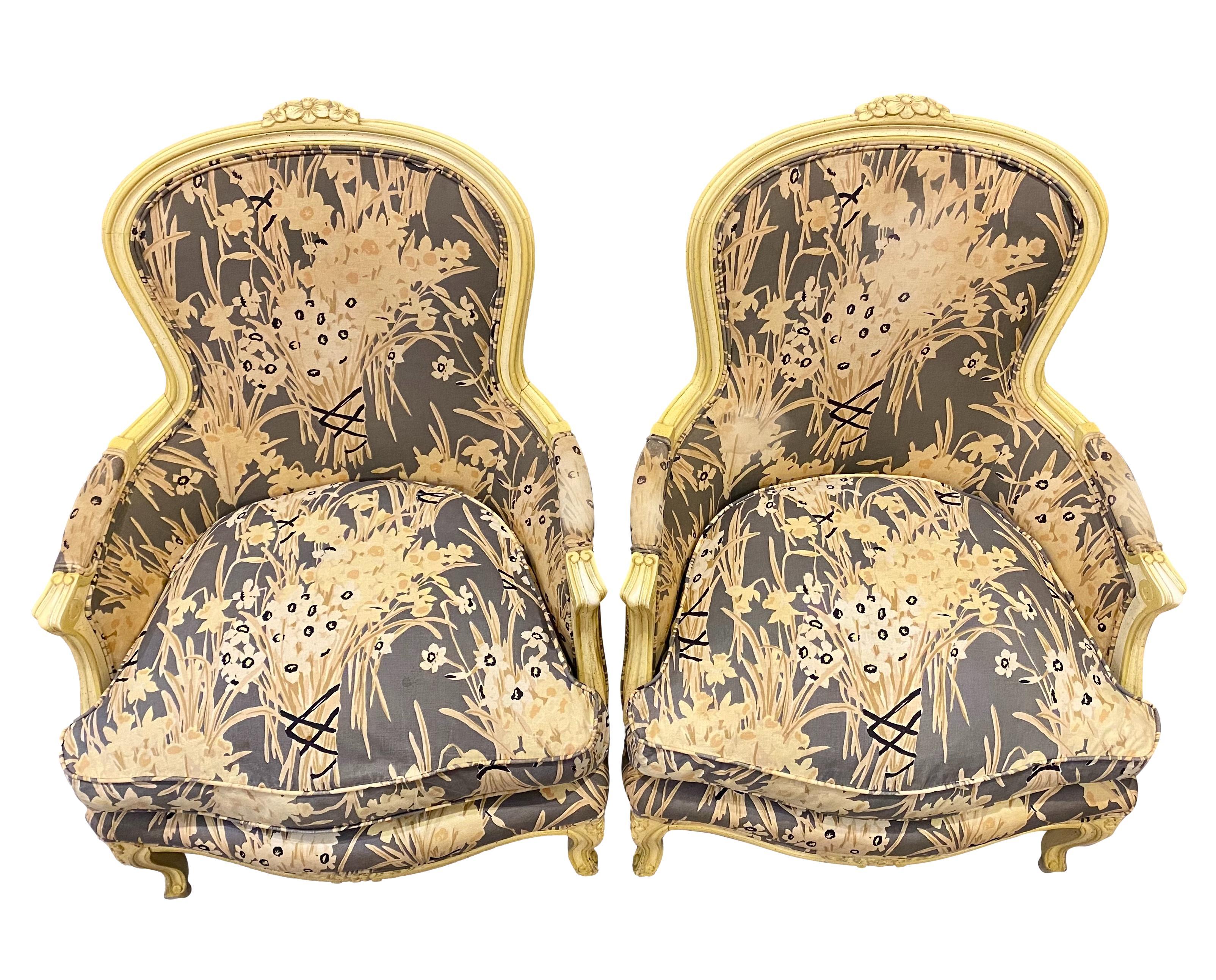 North American 1970s Henredon French Louis XV Bergère Chairs, a Pair For Sale
