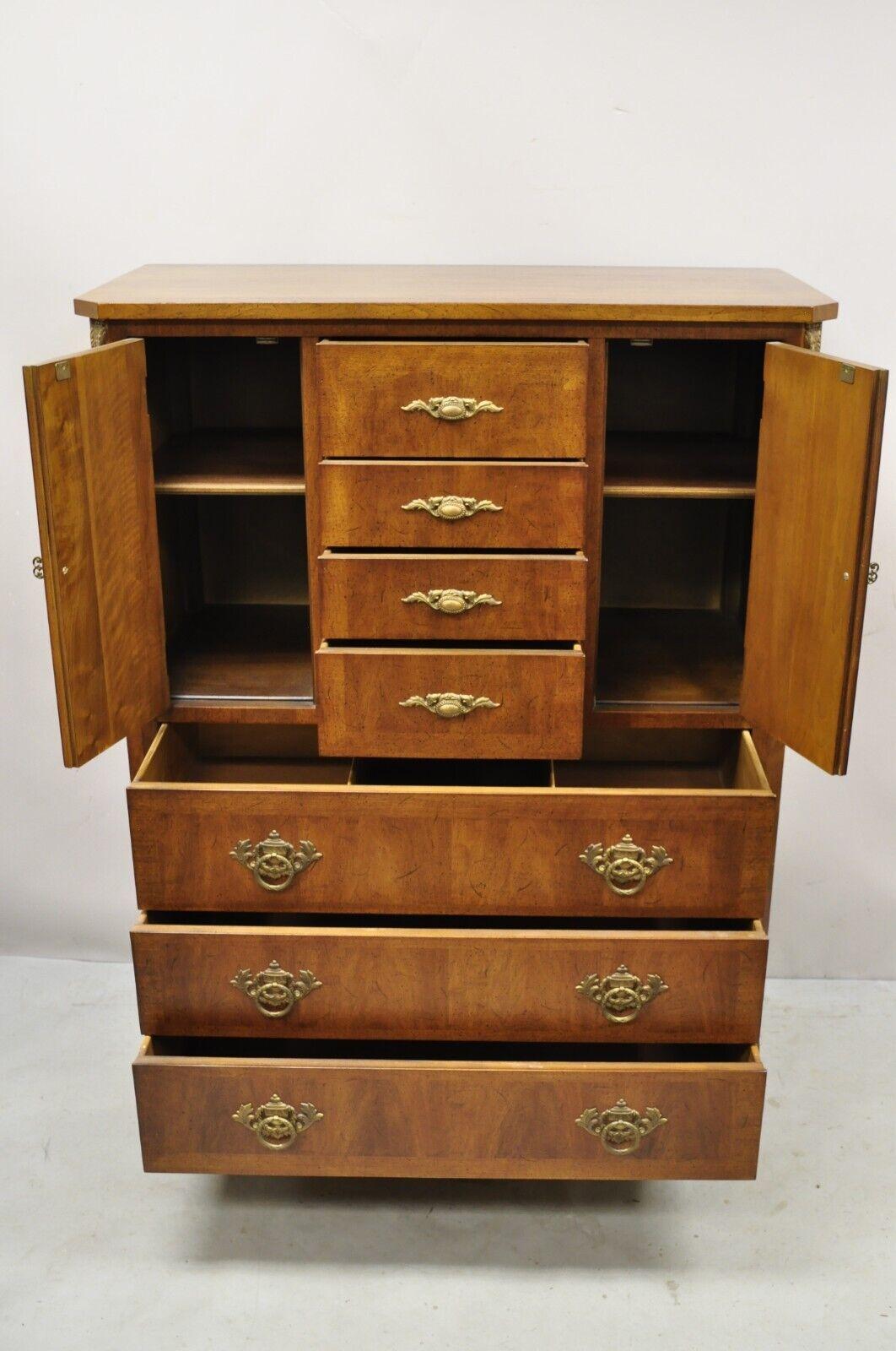 Vintage Henredon French Louis XV Style Banded Walnut Tall Chest Dresser In Good Condition For Sale In Philadelphia, PA