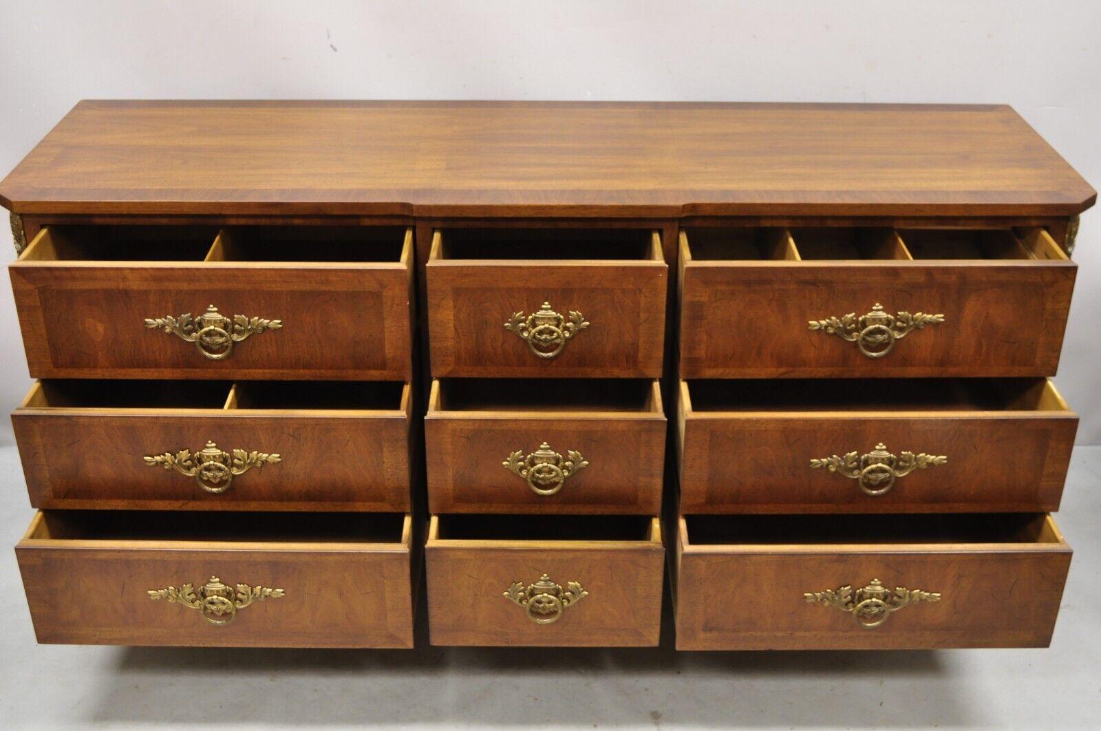 vintage henredon 9 drawer dresser