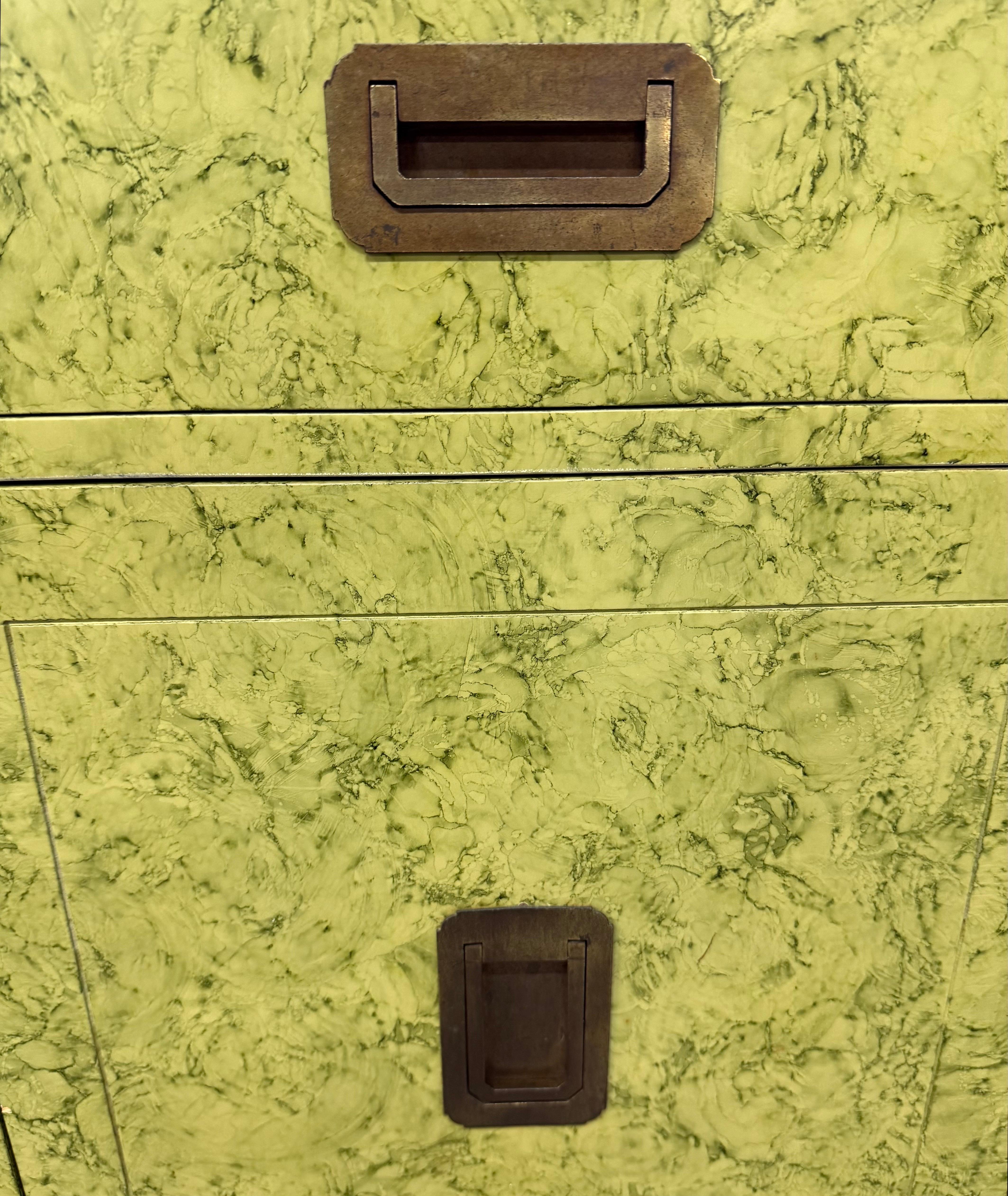 Vintage Henredon Greene & Greene Greene & Greene Campaigner Sideboard in vendita 6