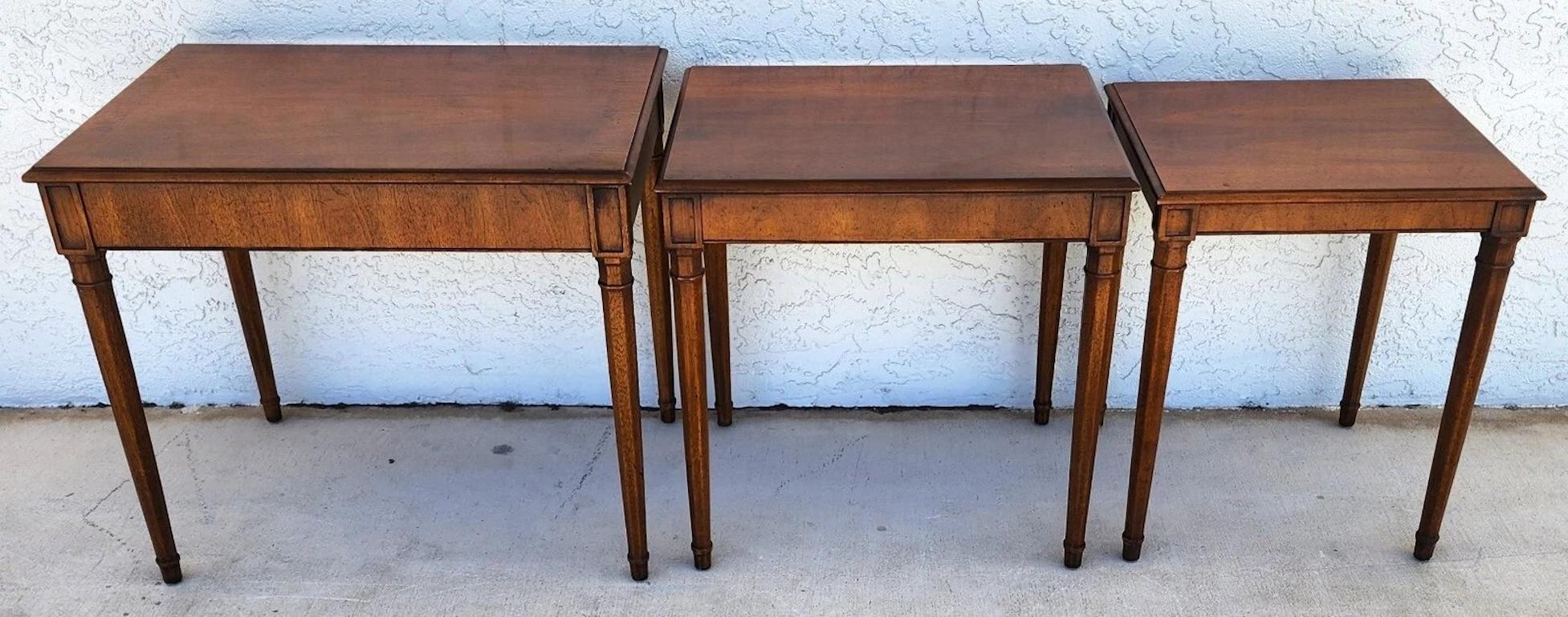 Vintage Henredon Nesting Tables in vendita 3