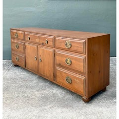 Crédence vintage en pin Henredon