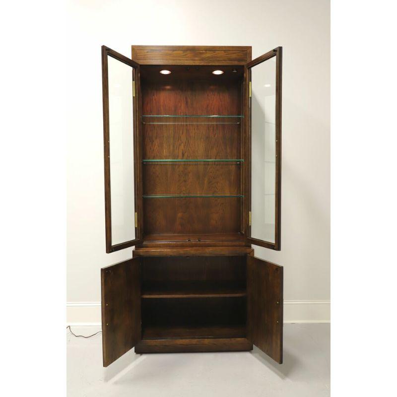 HENREDON Scene One Campaign Style Narrow Curio China Display Cabinet - C In Good Condition In Charlotte, NC