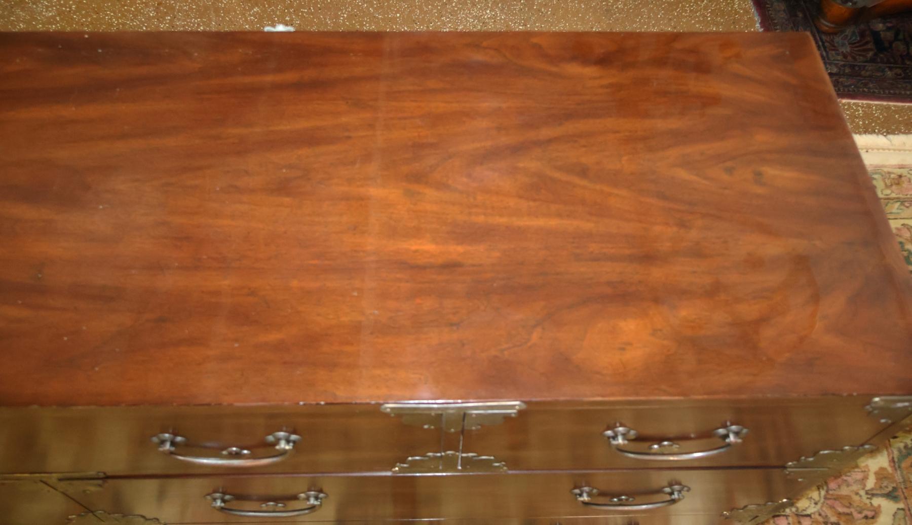Walnut Vintage Henredon Tansu Asian Campaign Style Chest of Drawers Dresser For Sale
