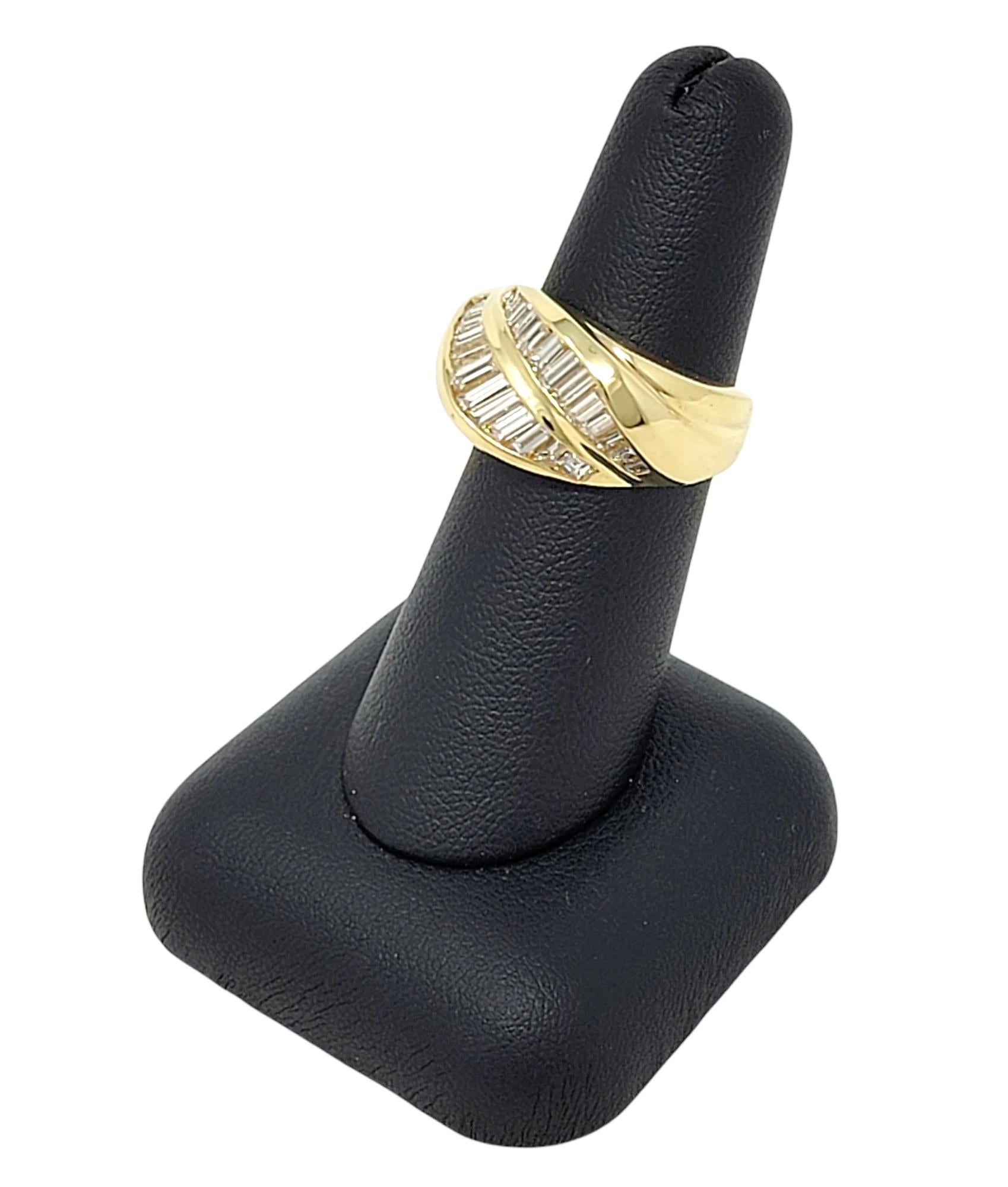 Vintage Henri Carre Baguette Diamond Double Row Band Ring 18 Karat Yellow Gold  For Sale 5