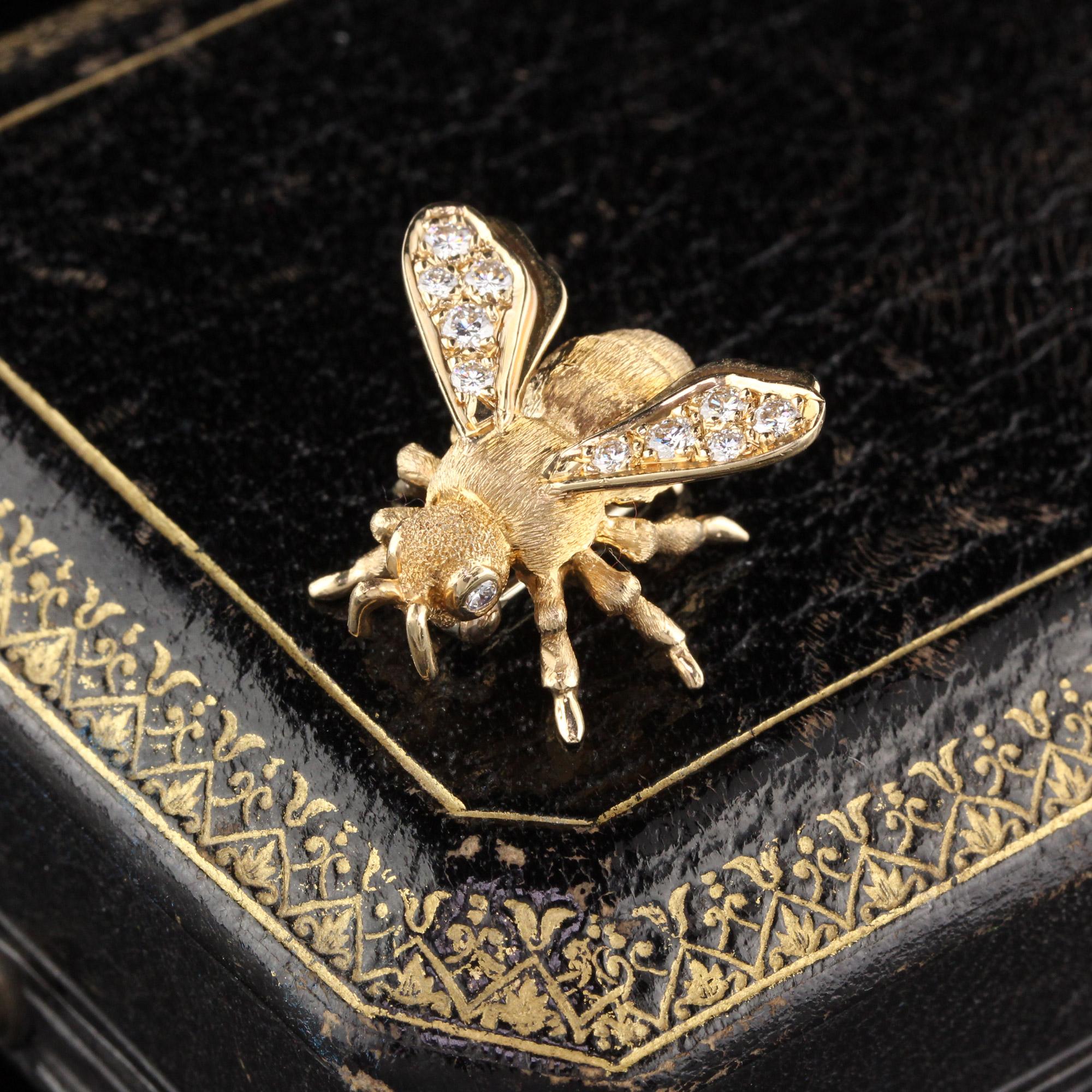 Vintage yellow gold Henry Dankner bee brooch with diamond wings & eyes. In excellent condition.

Metal: 14K Yellow Gold

Weight: 6.1 Grams

Diamond Weight: Approximately 0.25 cts 

Diamond Color: G

Diamond Clarity: VS1

Measurements: 20.57 x  21.57