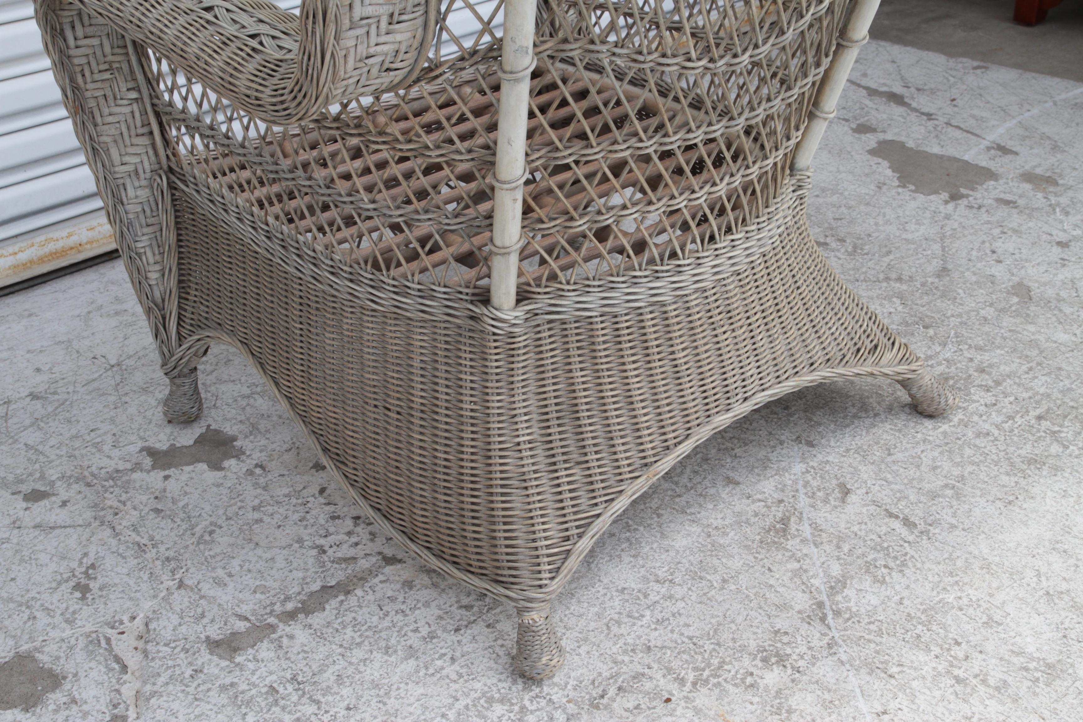 Sillas de salón de mimbre estilo Henry Link vintage (Juego de 3) en venta 5
