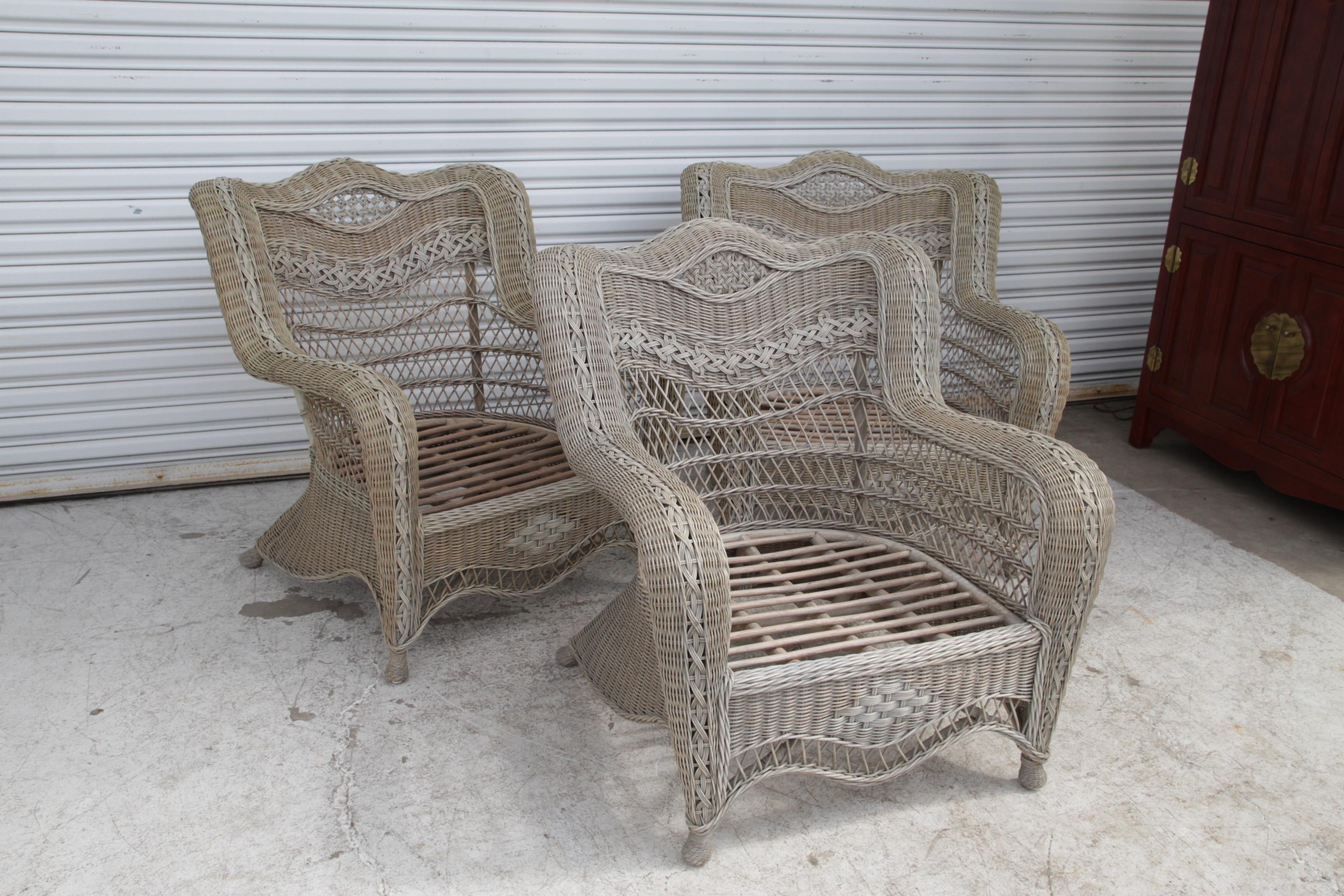 Sillas de salón de mimbre estilo Henry Link vintage (Juego de 3) Regencia de Hollywood en venta