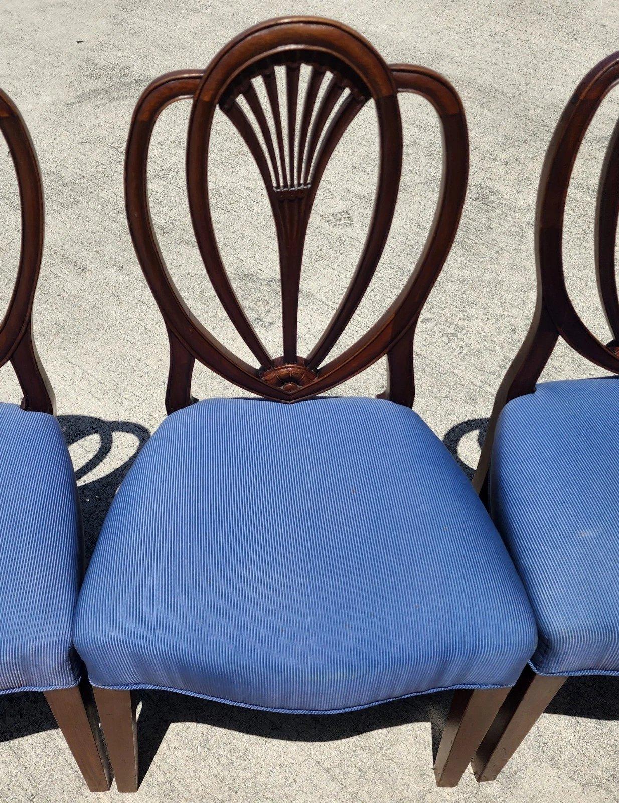 Vintage Hepplewhite Dining Chairs Set of 6 For Sale 6