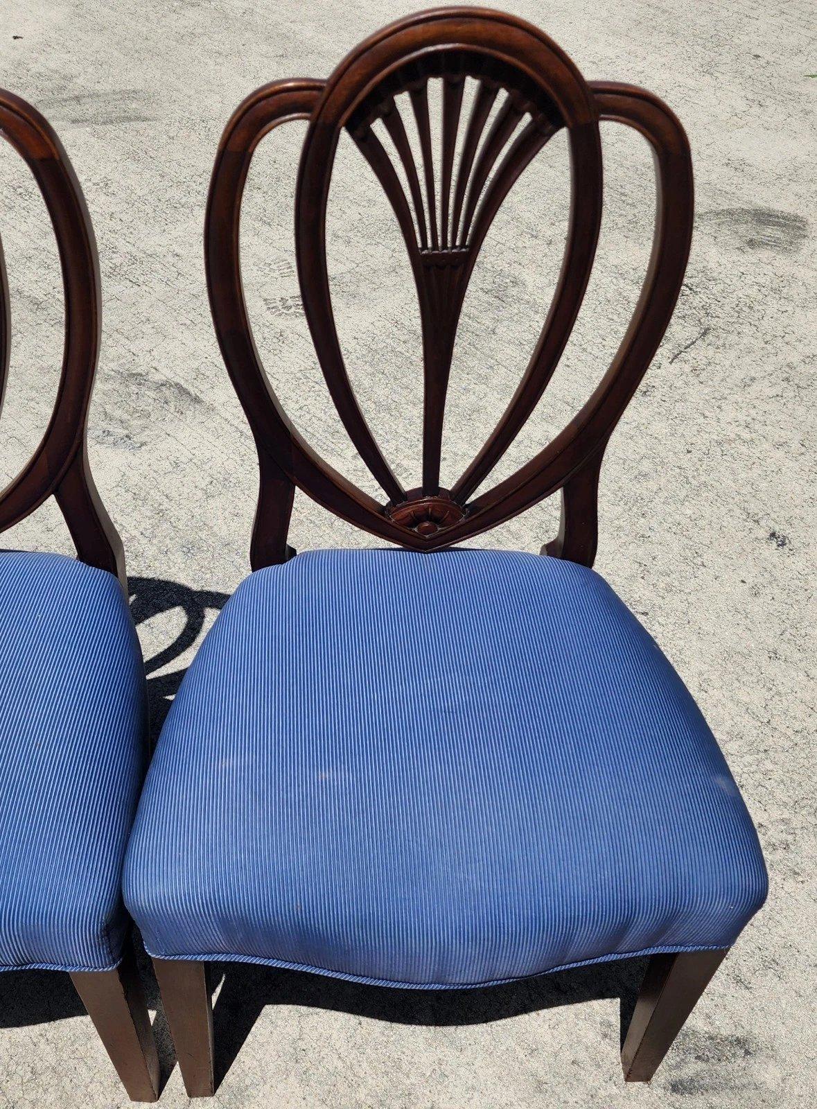 Vintage Hepplewhite Dining Chairs Set of 6 For Sale 7