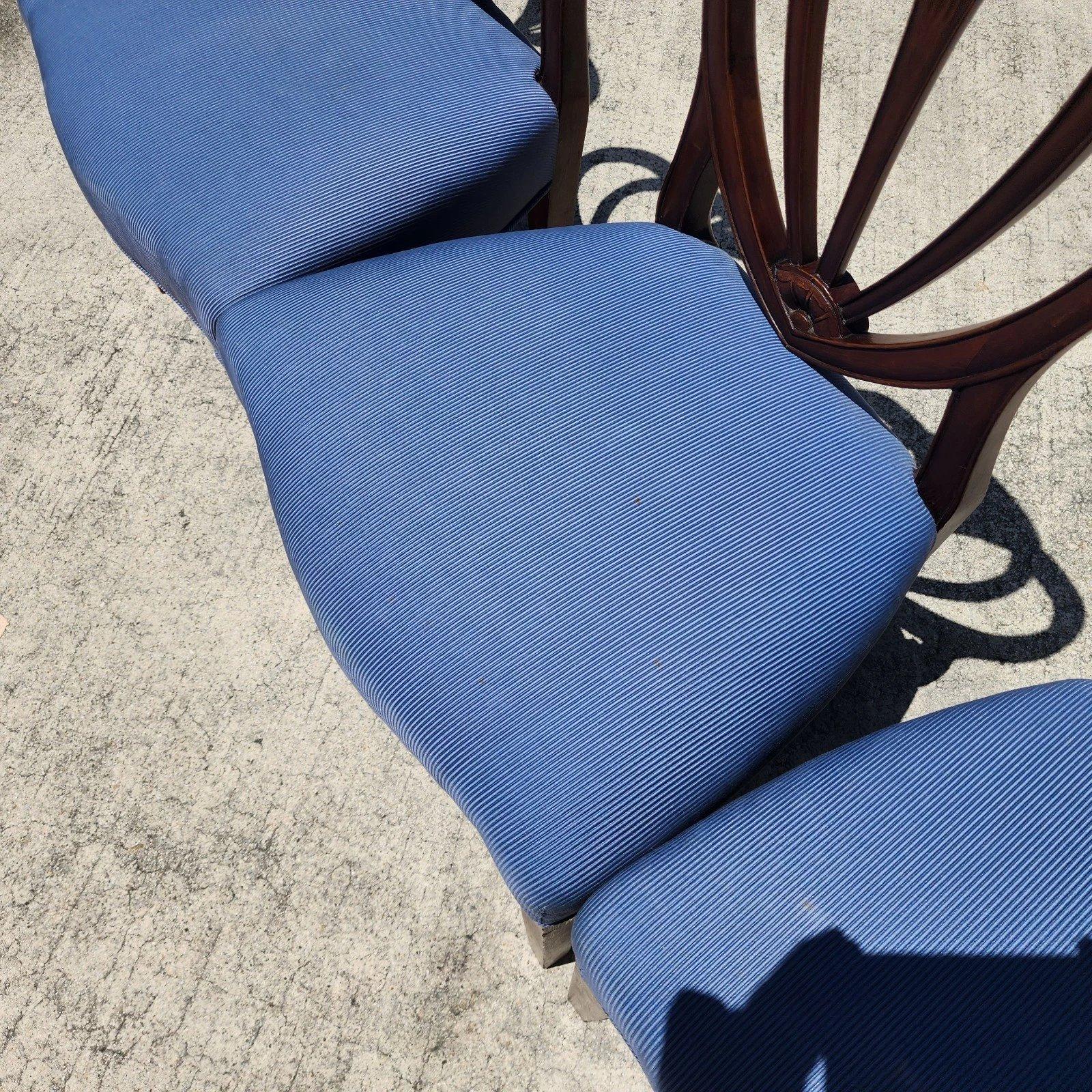 Vintage Hepplewhite Dining Chairs Set of 6 For Sale 9