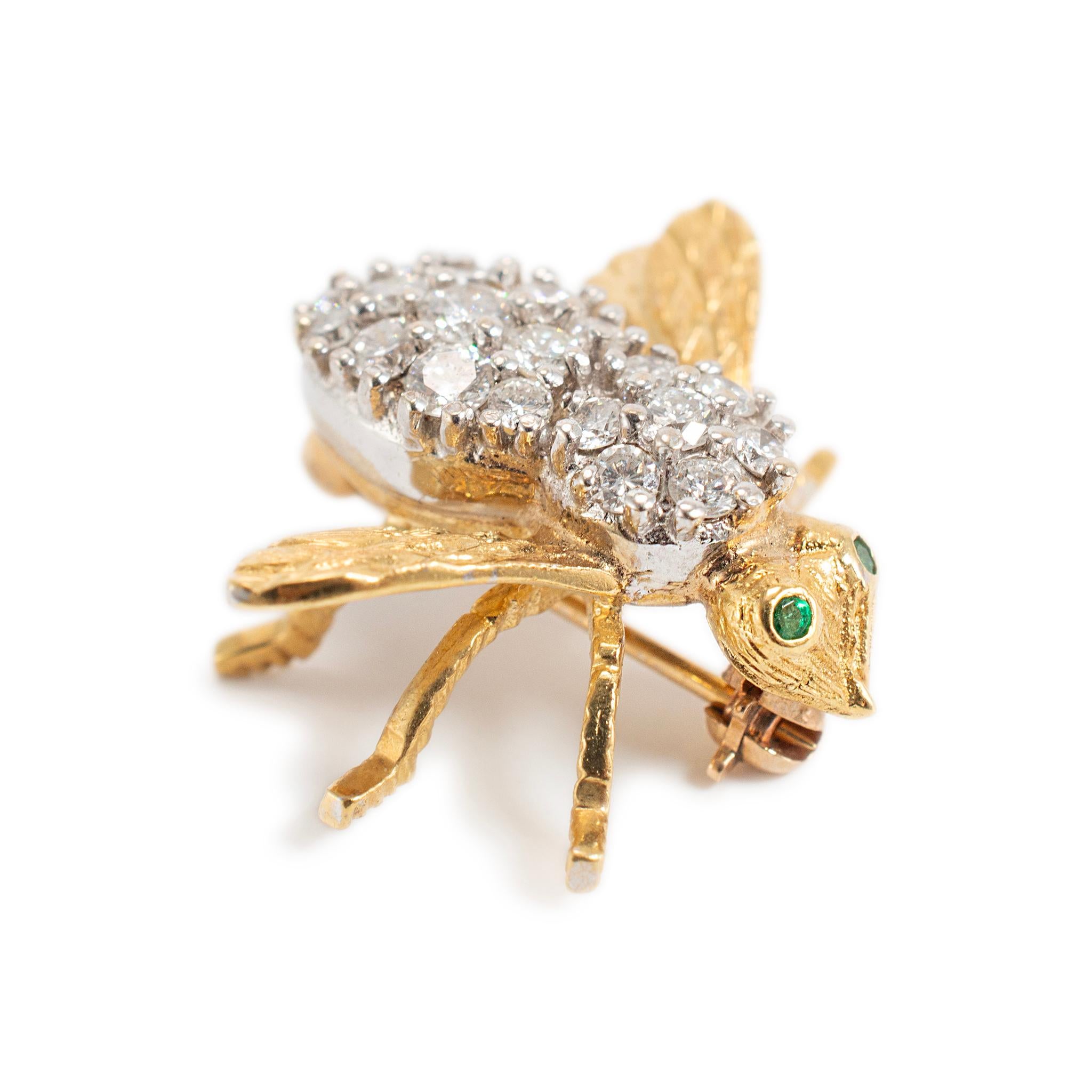 Taglio rotondo Spilla d'epoca Herbert Rosenthal in oro 18 carati con diamante e occhi di smeraldo in vendita