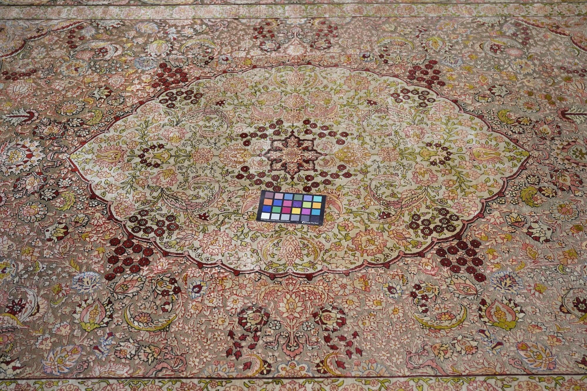 Tappeto Vintage Hereke 6'11'' x 10'3'' in vendita 3