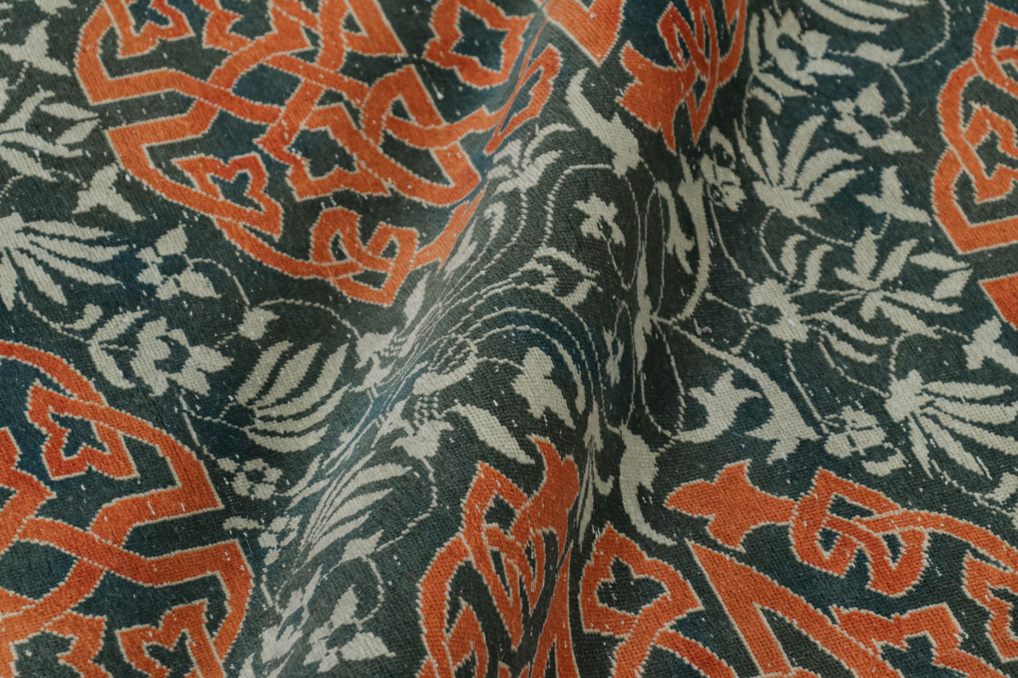 Laine Tapis Hereke vintage bleu avec médaillons arabesques orange  Rug & Kilim en vente