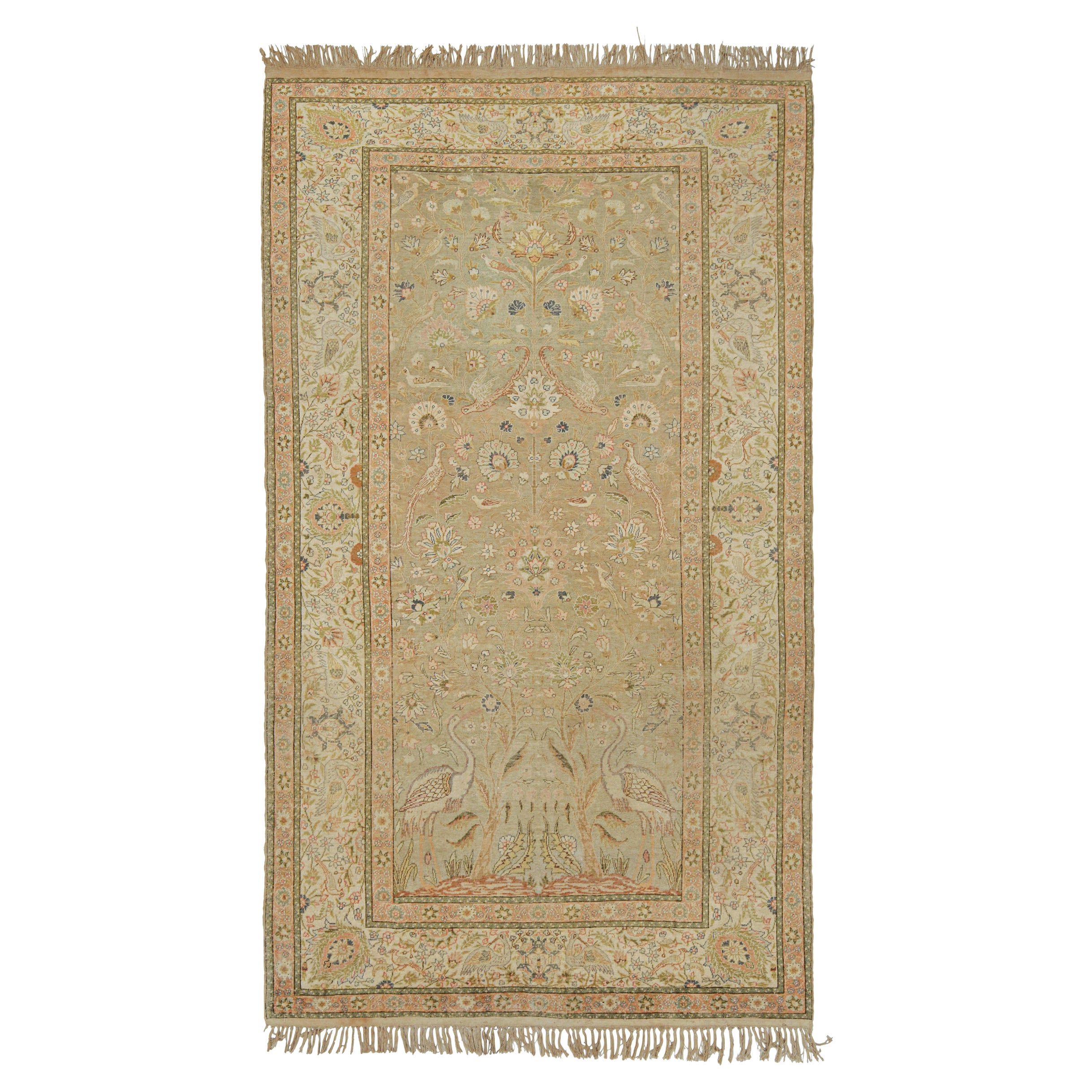 Tapis vintage Hereke avec des motifs picturaux et floraux rares de Rug & Kilim