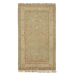 Tappeto Hereke vintage con rari motivi pittorici e floreali di Rug & Kilim