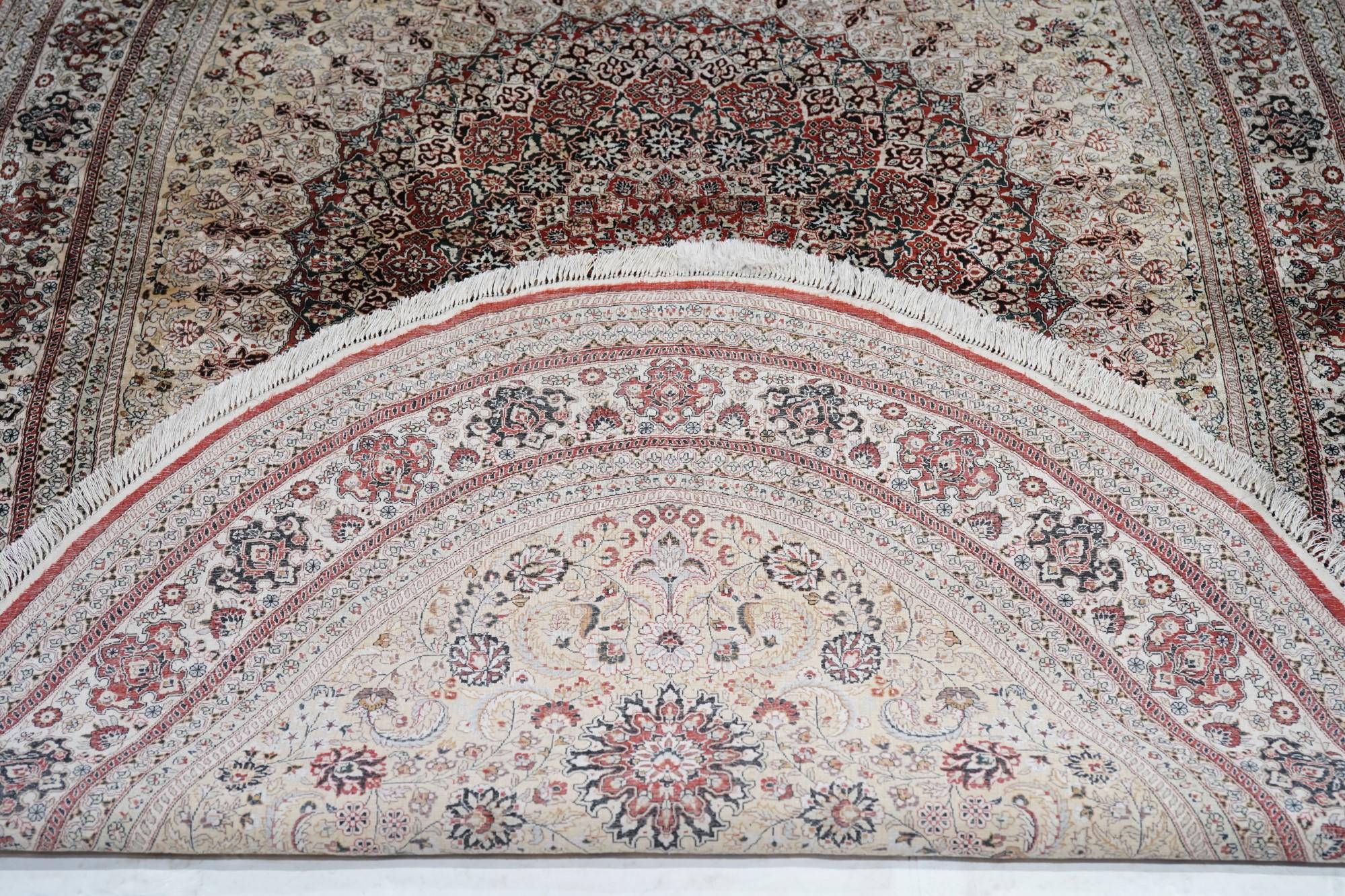 Extremely Fine Turkish Silk Hereke. Oval Rug 4'10'' x 7'11''.