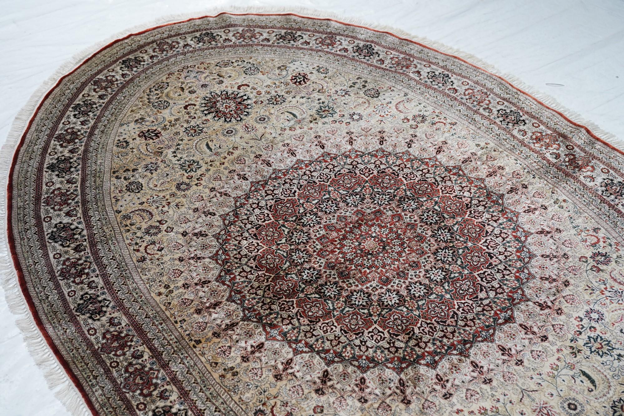 Extremely Fine Turkish Silk Hereke. Oval Rug 4'10'' x 7'11'' For Sale 2