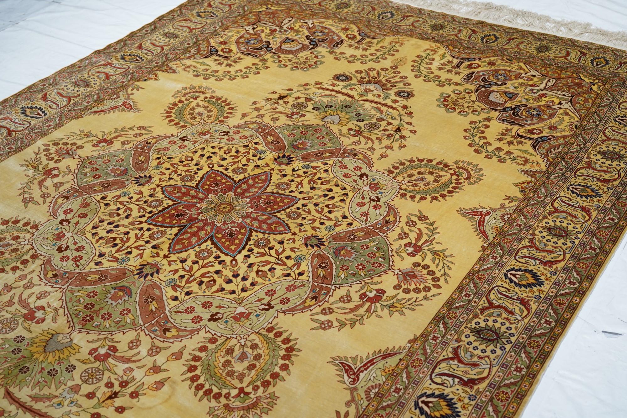 Extremely Fine Turkish Silk Herekeh Rug 6'5'' x 9'6'' For Sale 3