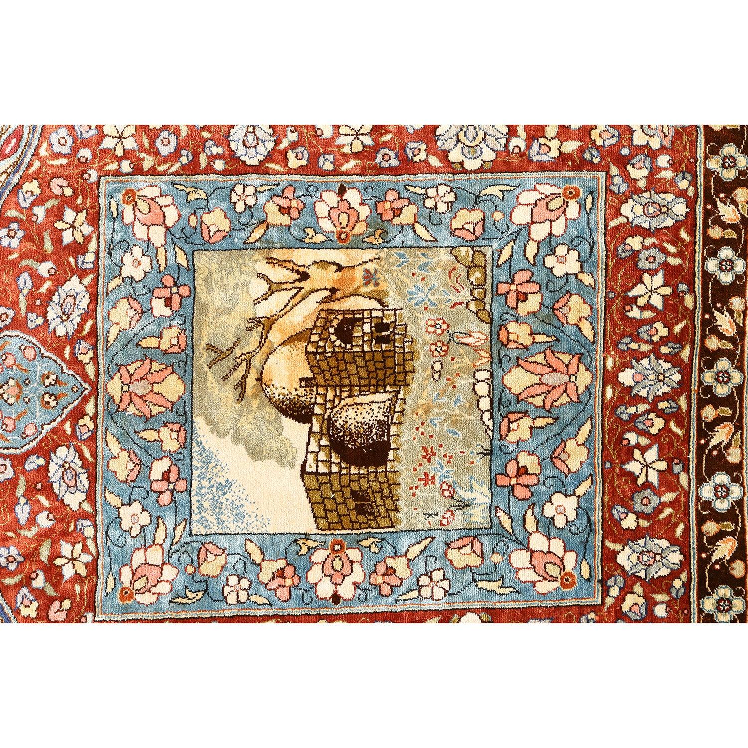 Vintage Herekeh Rug in Pure Silk 4'7x3'0

Key Details:
Pile: Silk gold plated metallic
Foundation: Silk
Origin: Herekeh
Design: prayer
Approximate Age: 30 years
Quality (KPI): 900
Condition: new
Dimension: 4'7x3'0
Inventory Number: