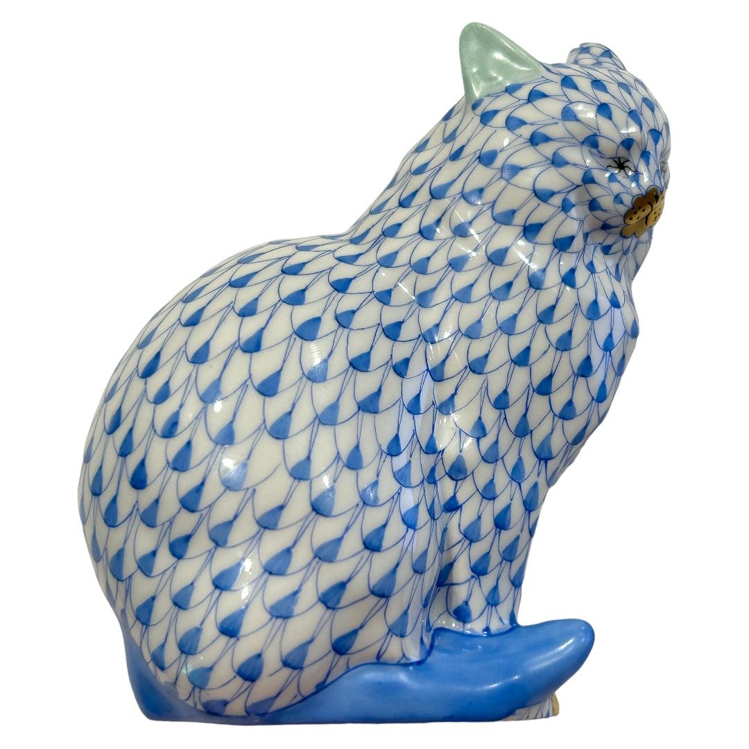Excellent condition~no chips or cracks! Each Herend figurine is brought to life by the skilled hands of artisans crafting and hand painted these charming porcelain creatures made in Hungary; trimmed in 24k gold; blue fishnet motif; perfect addition