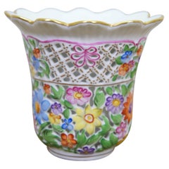 Jarrón vintage de porcelana de Herend (Hungría), pintado a mano, con diseño calado tipo «basketweave»