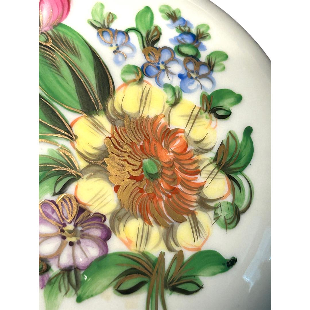 Hand-Painted Vintage Herend Porcelain Hand Painted Floral Round Trinket Box w/ Lid For Sale