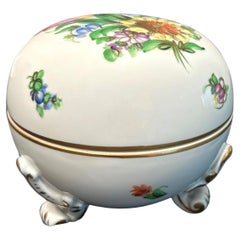 Vintage Herend Porcelain Hand Painted Floral Round Trinket Box w/ Lid